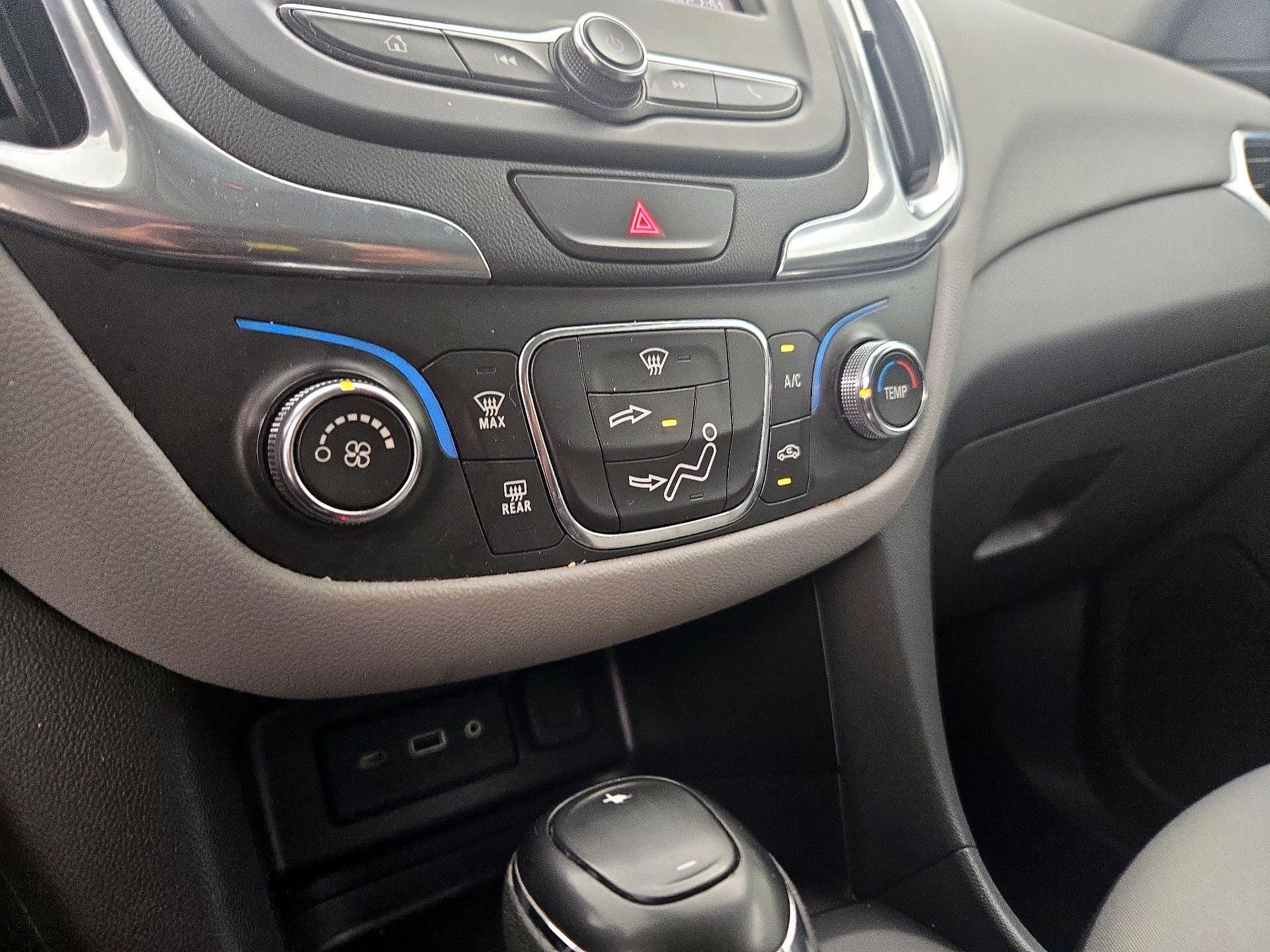 Thumbnail: 2021 Chevrolet Equinox - 16