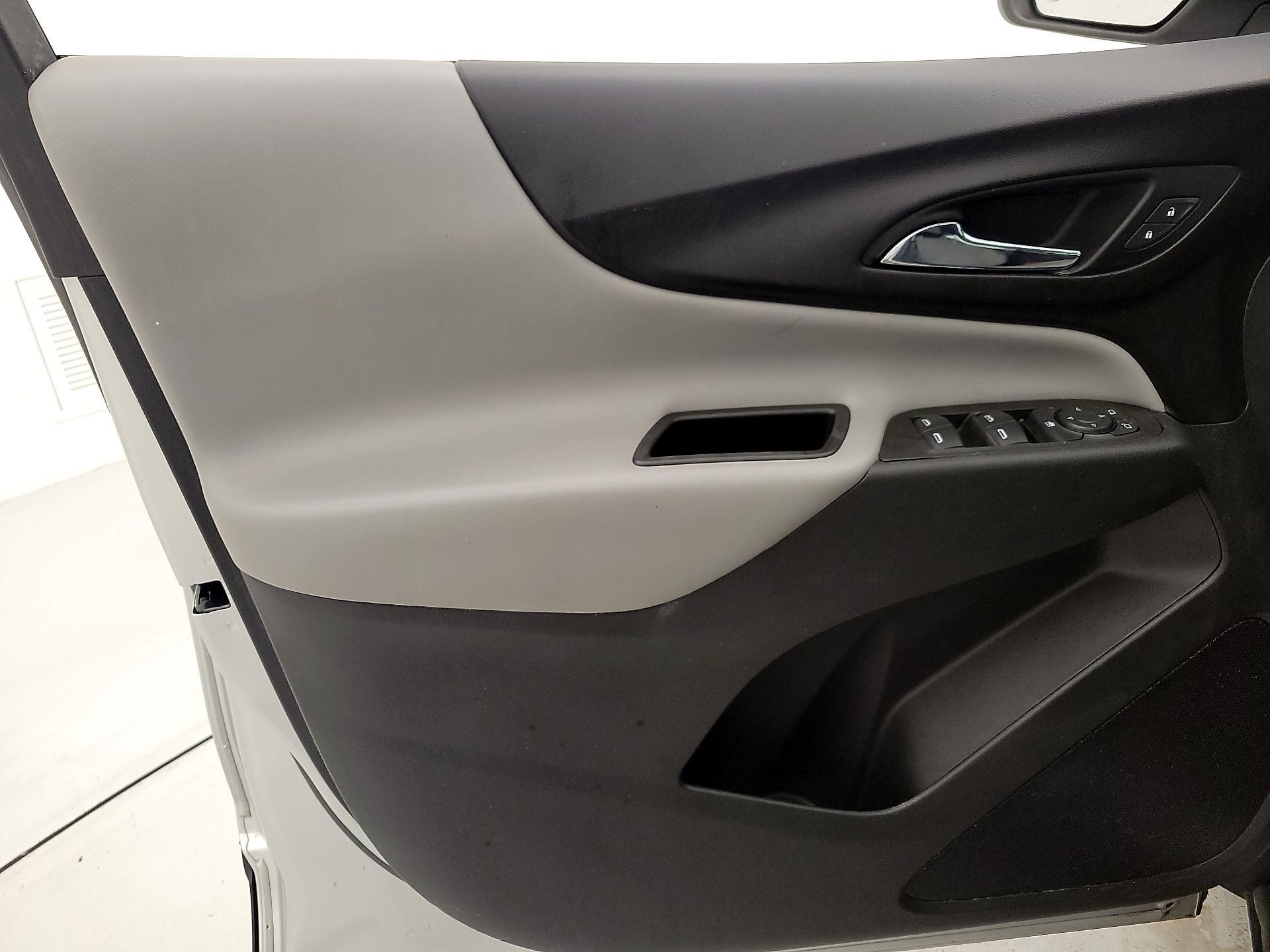 Thumbnail: 2020 Chevrolet Equinox - 12