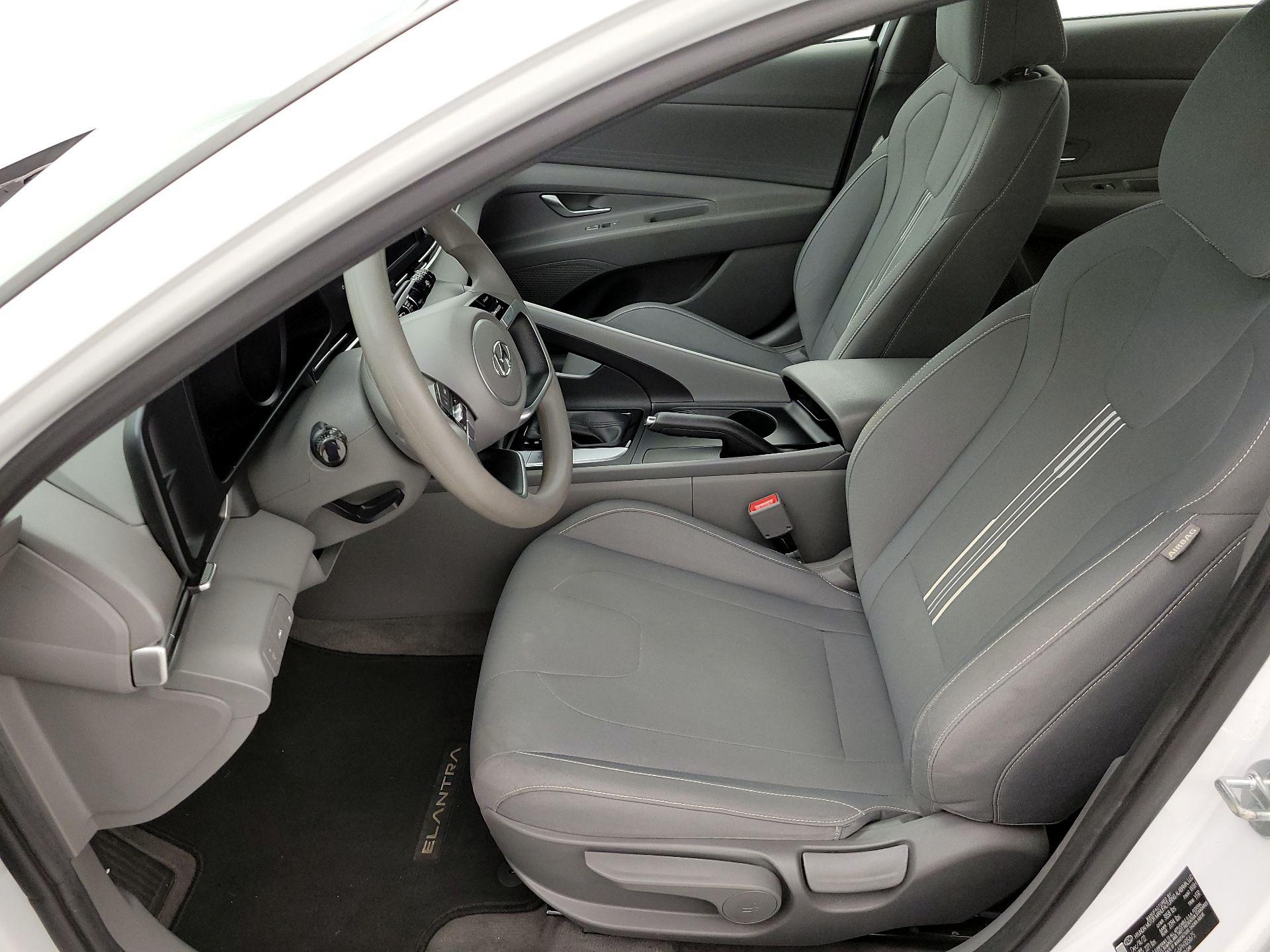 Thumbnail: 2023 Hyundai Elantra - 11