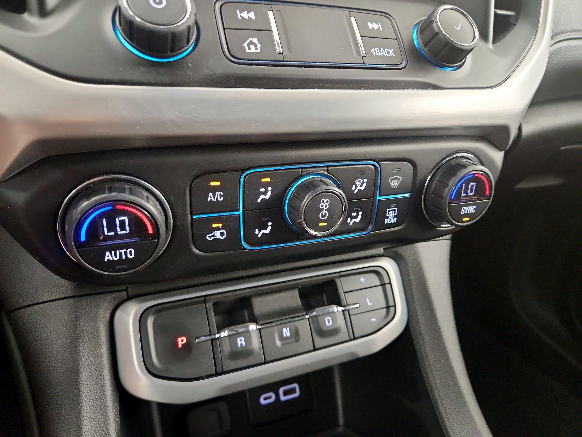 Thumbnail: 2021 GMC Acadia - 16