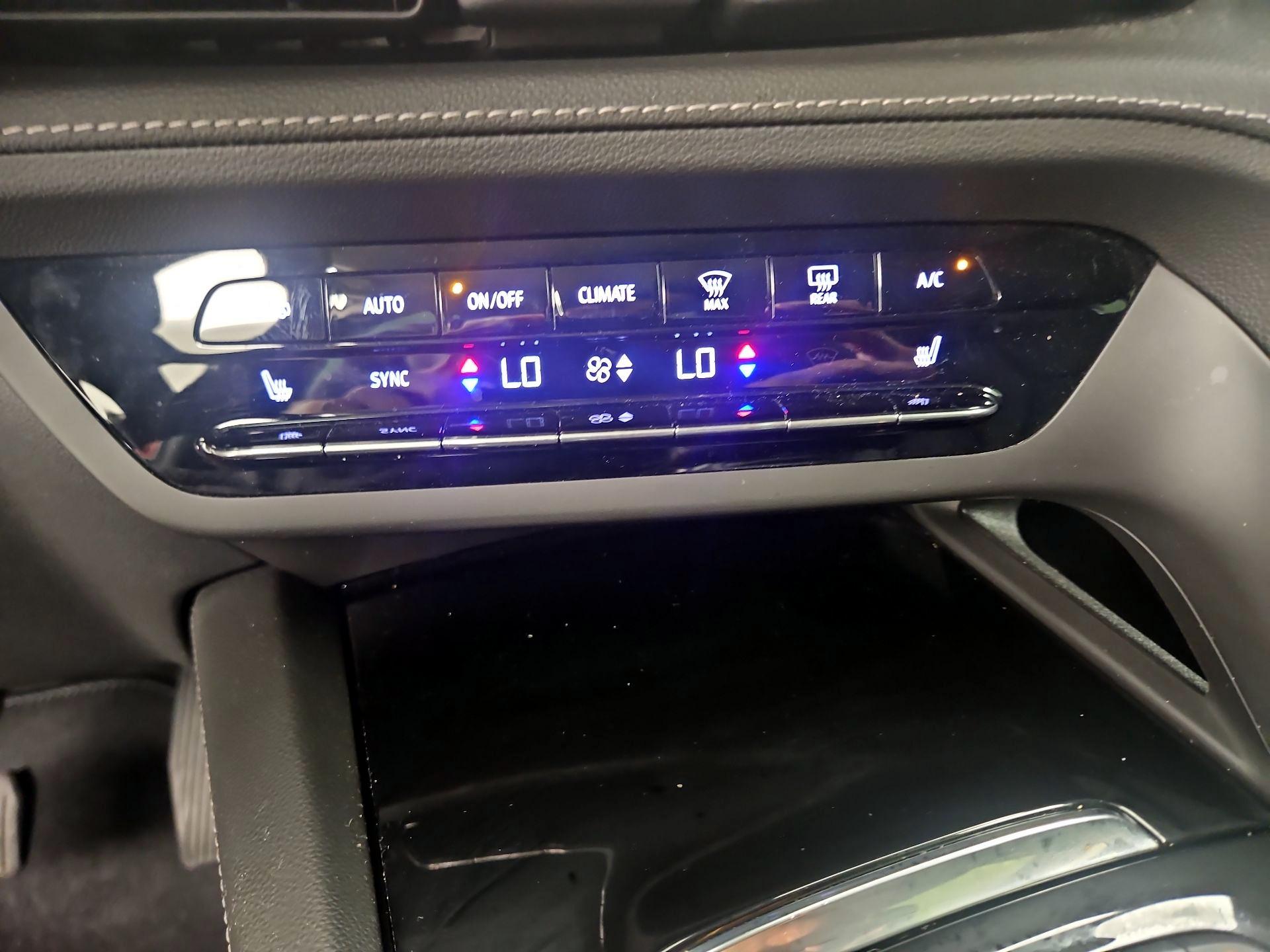 Thumbnail: 2023 Buick Envision - 16