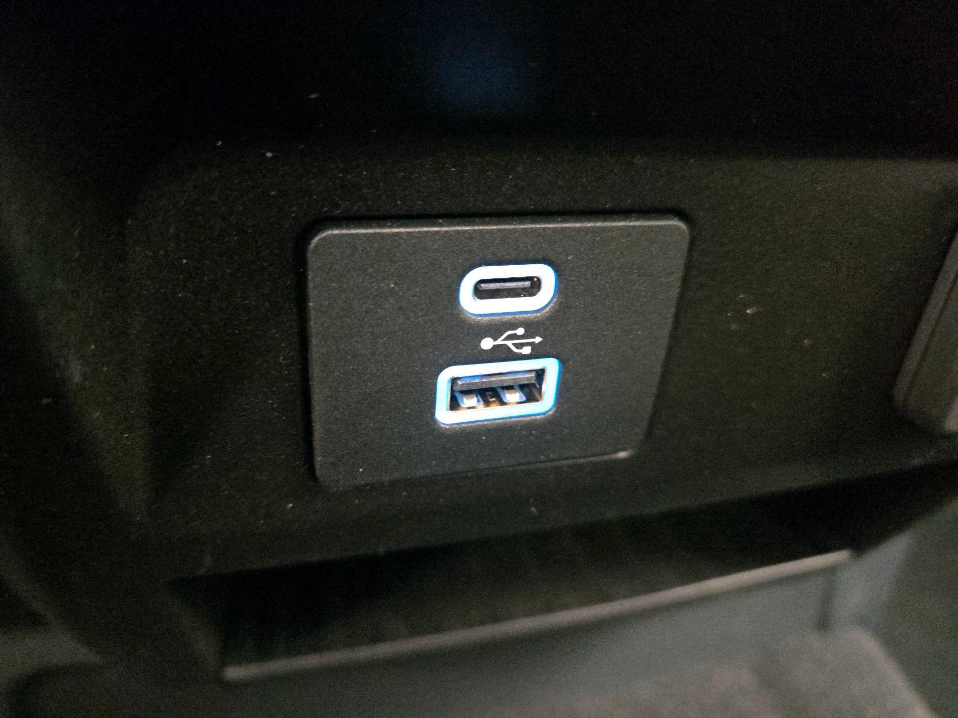 Thumbnail: 2022 Ford F-350 - 18