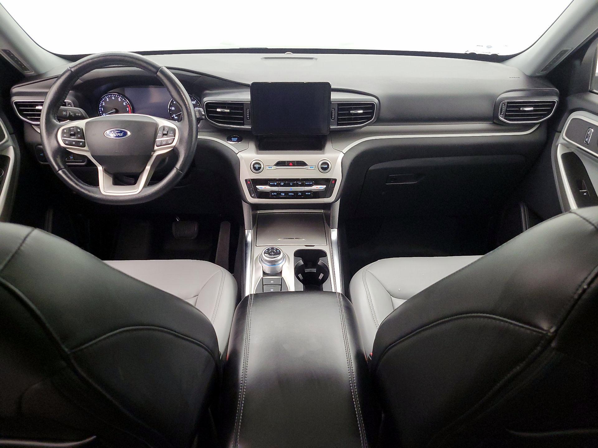 Thumbnail: 2021 Ford Explorer - 9