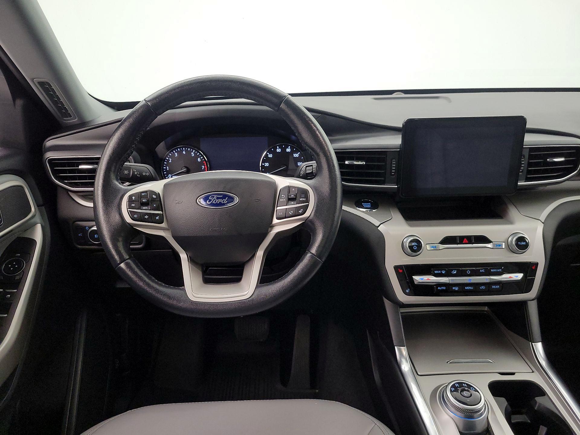 Thumbnail: 2021 Ford Explorer - 10