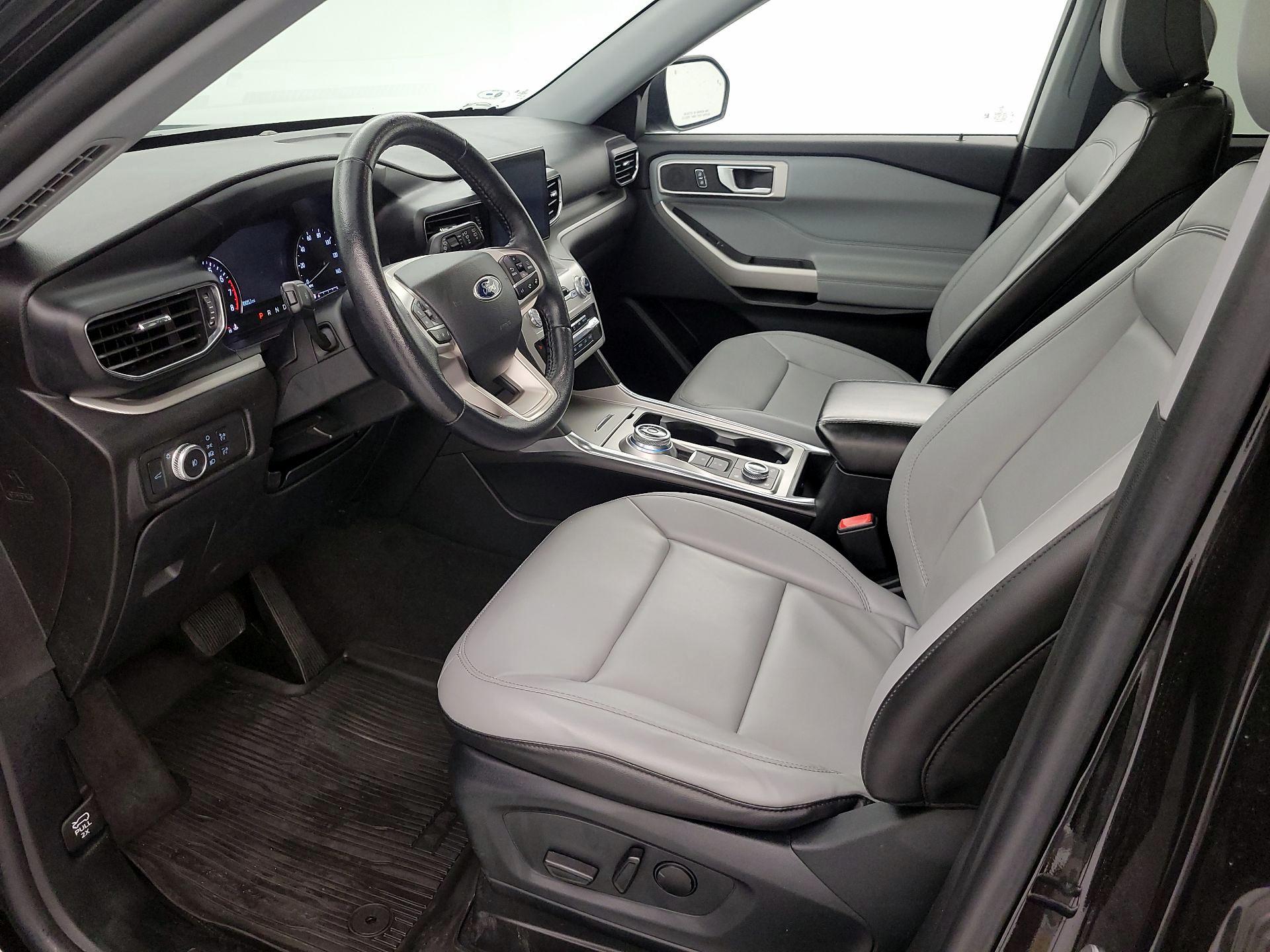 Thumbnail: 2021 Ford Explorer - 11