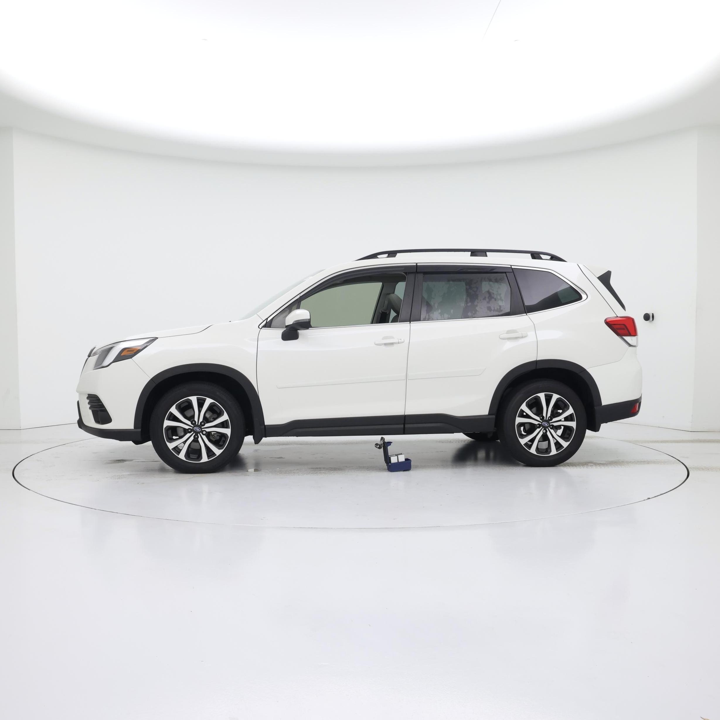 Thumbnail: 2023 Subaru Forester - 3