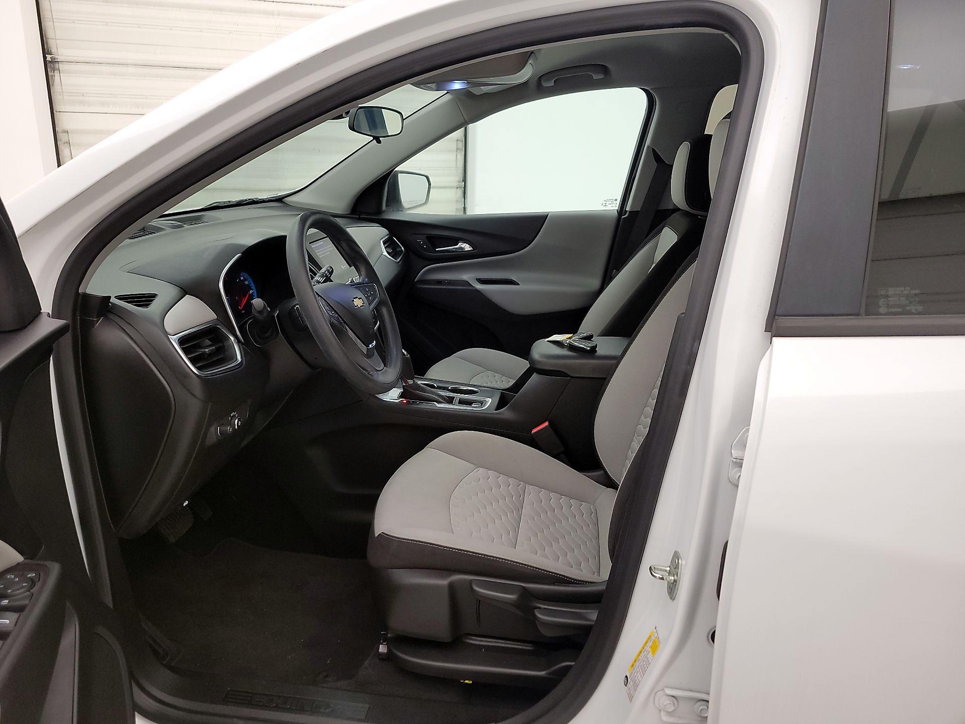 Thumbnail: 2021 Chevrolet Equinox - 11