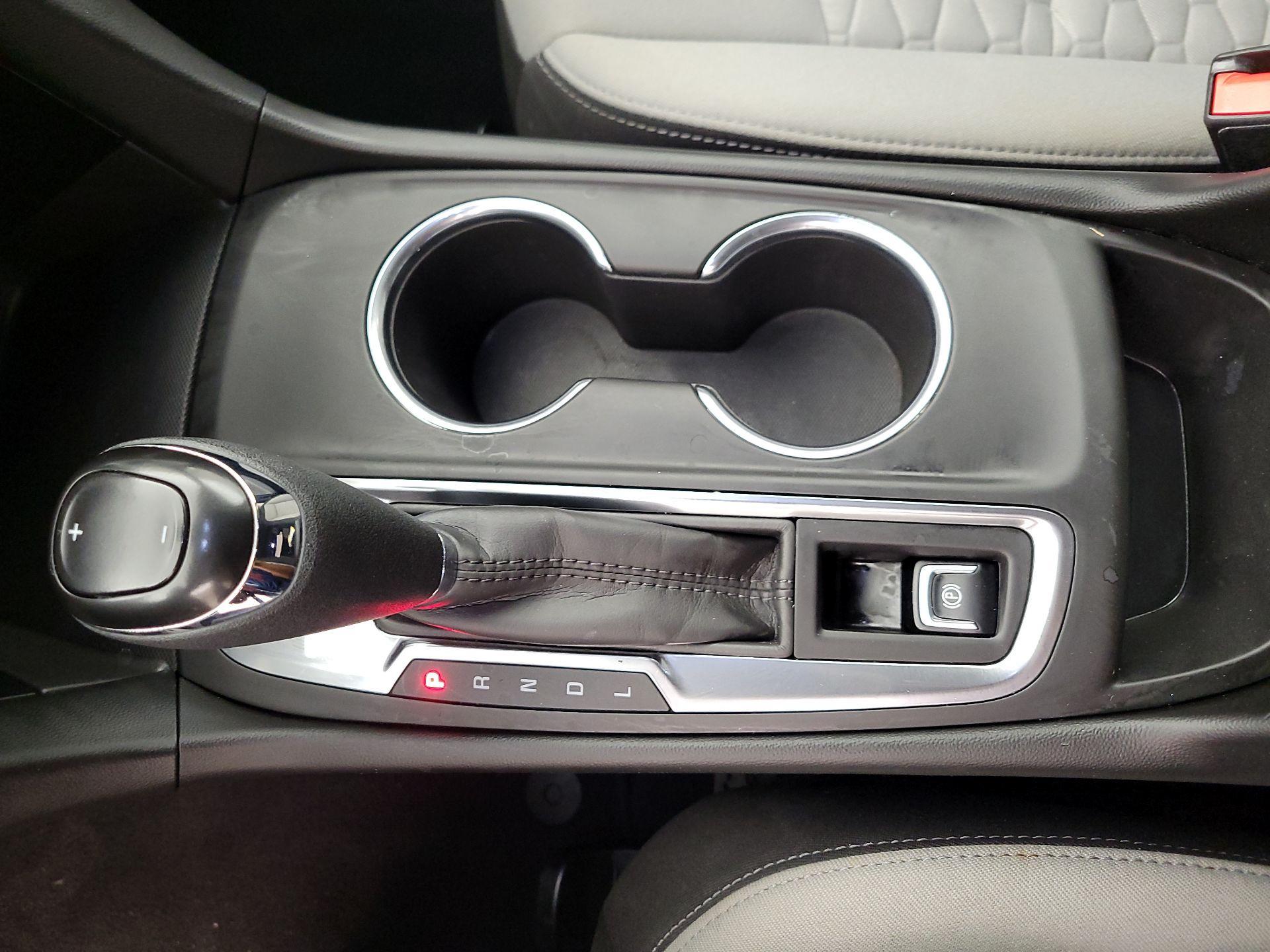 Thumbnail: 2021 Chevrolet Equinox - 17