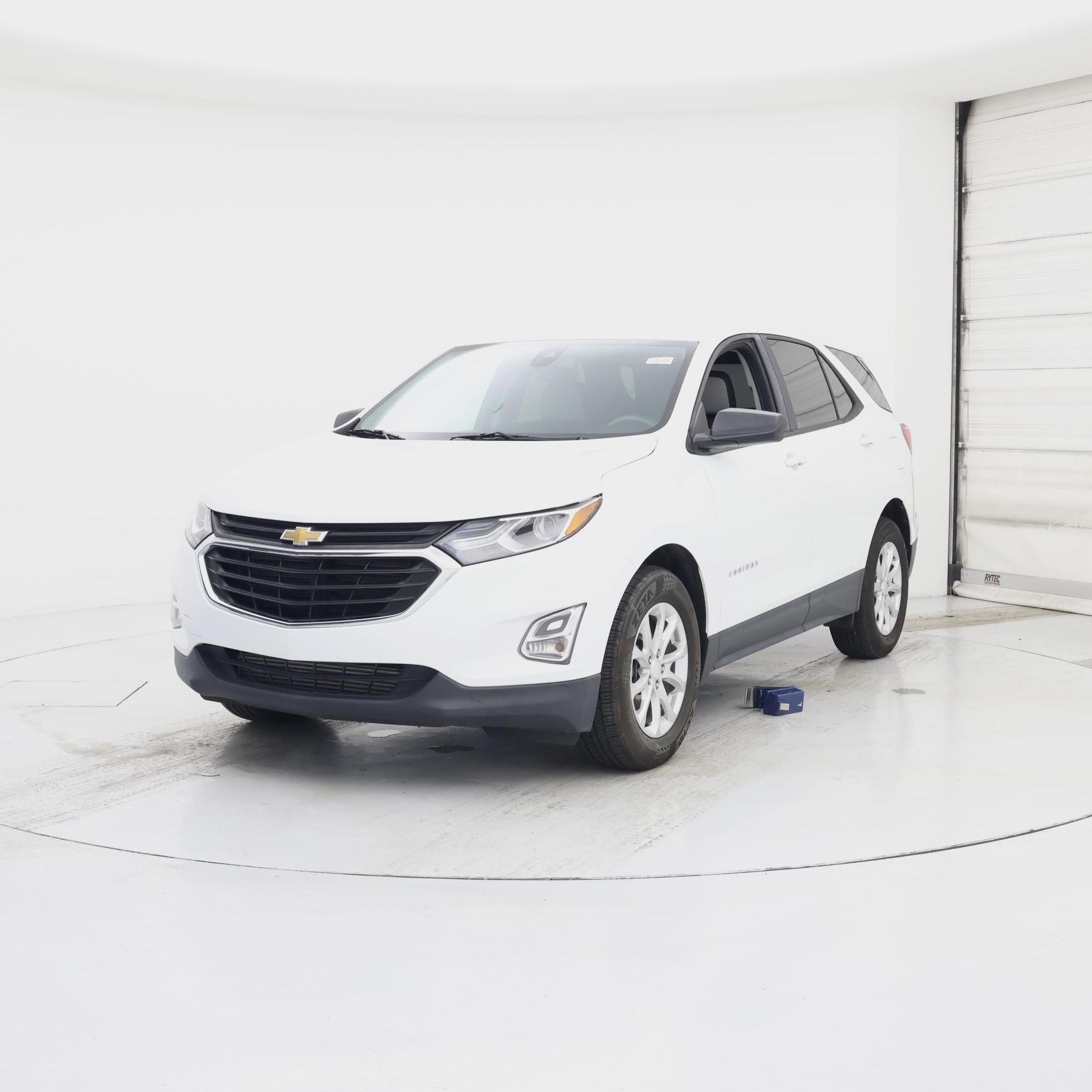 Thumbnail: 2021 Chevrolet Equinox - 4