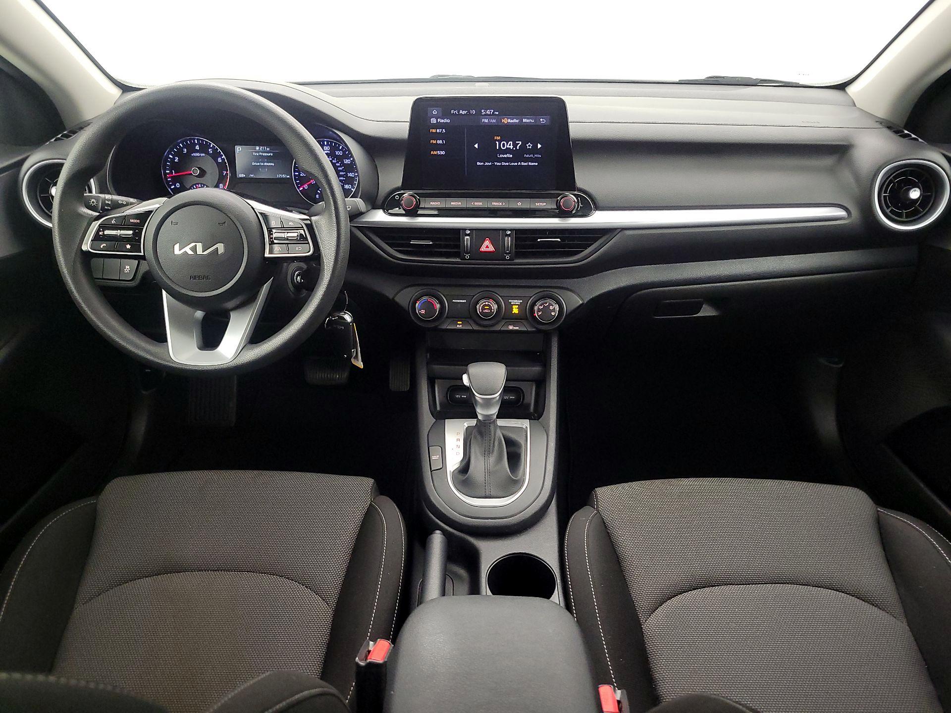 Thumbnail: 2023 Kia Forte - 9