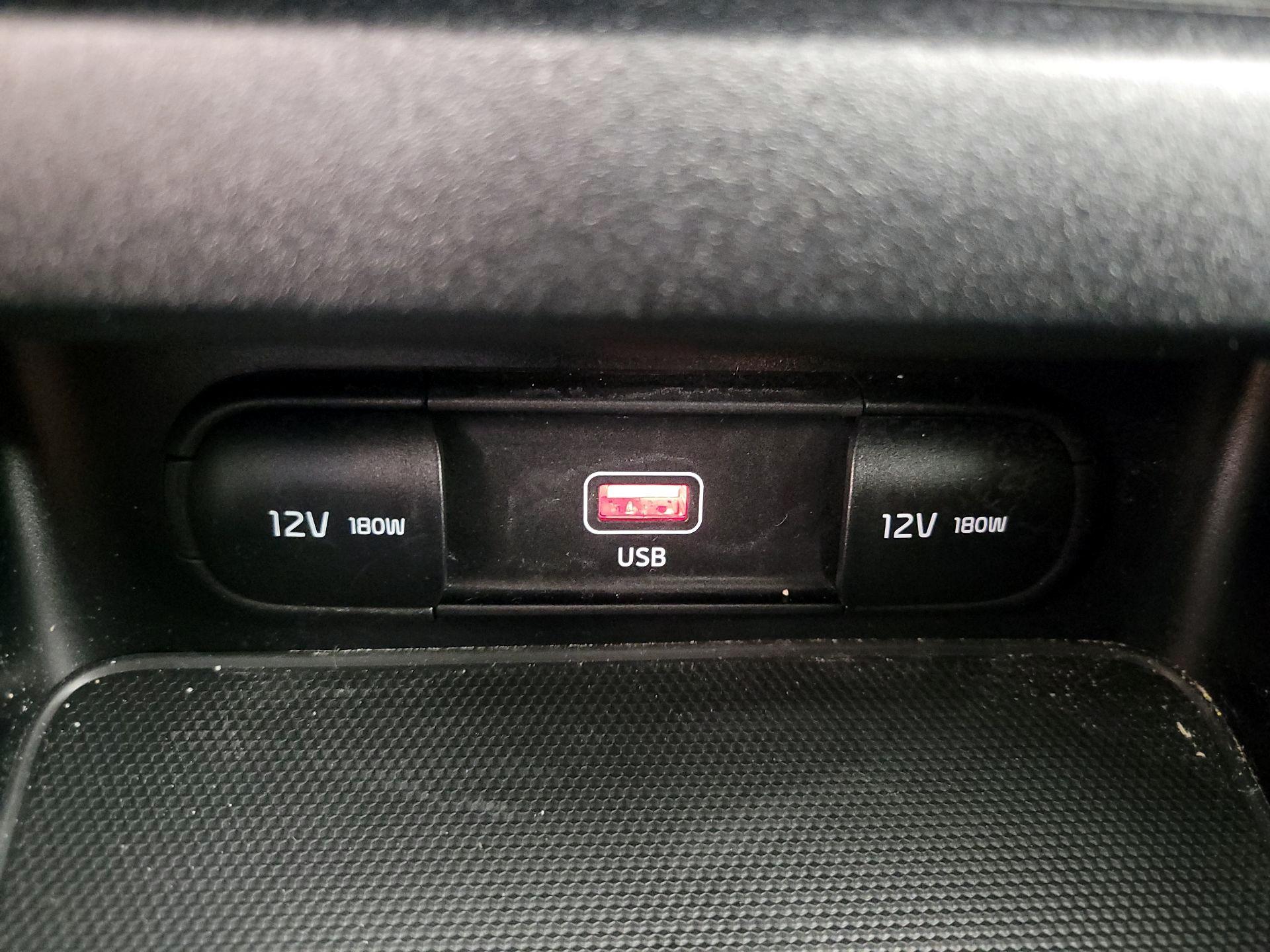 Thumbnail: 2023 Kia Forte - 18