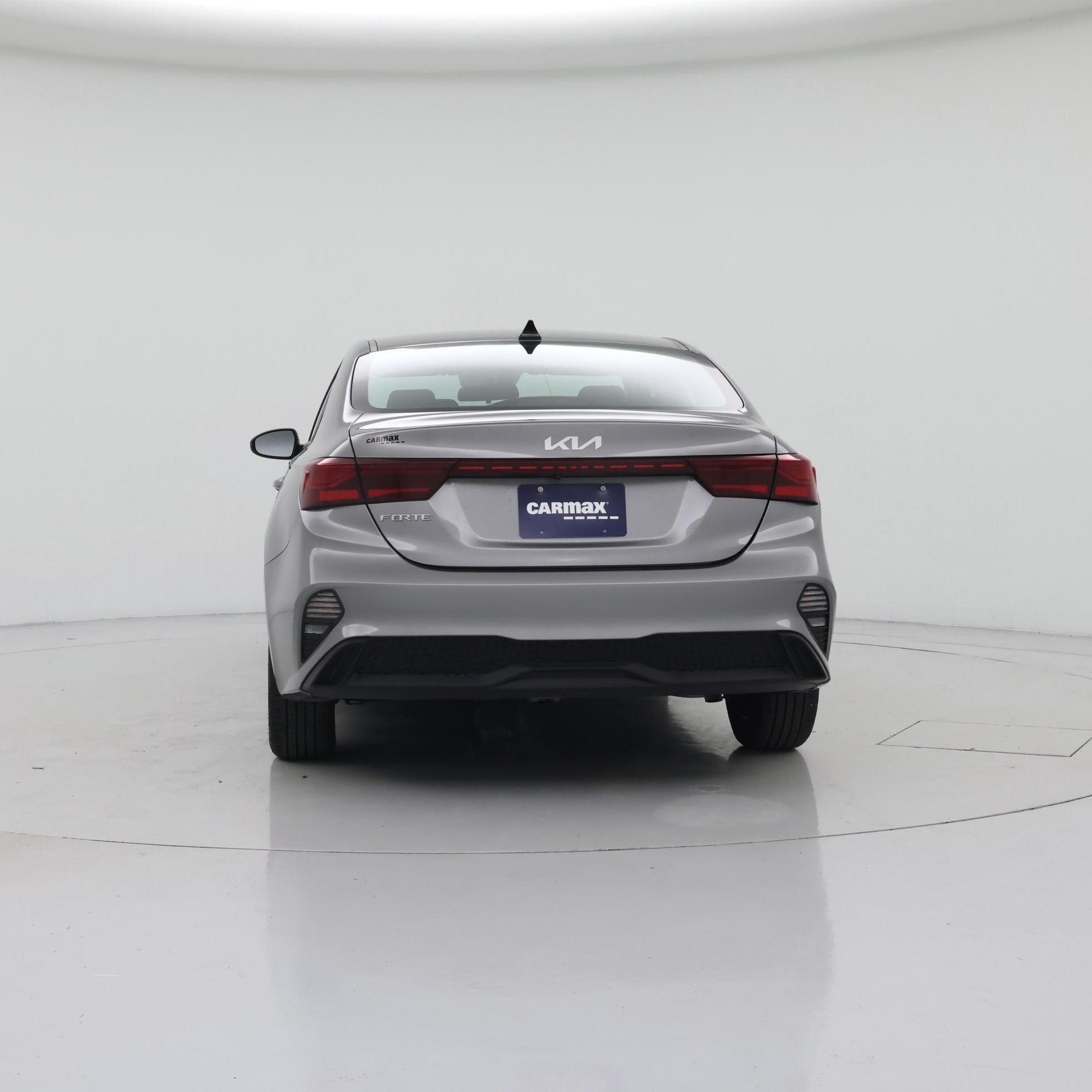 Thumbnail: 2023 Kia Forte - 6