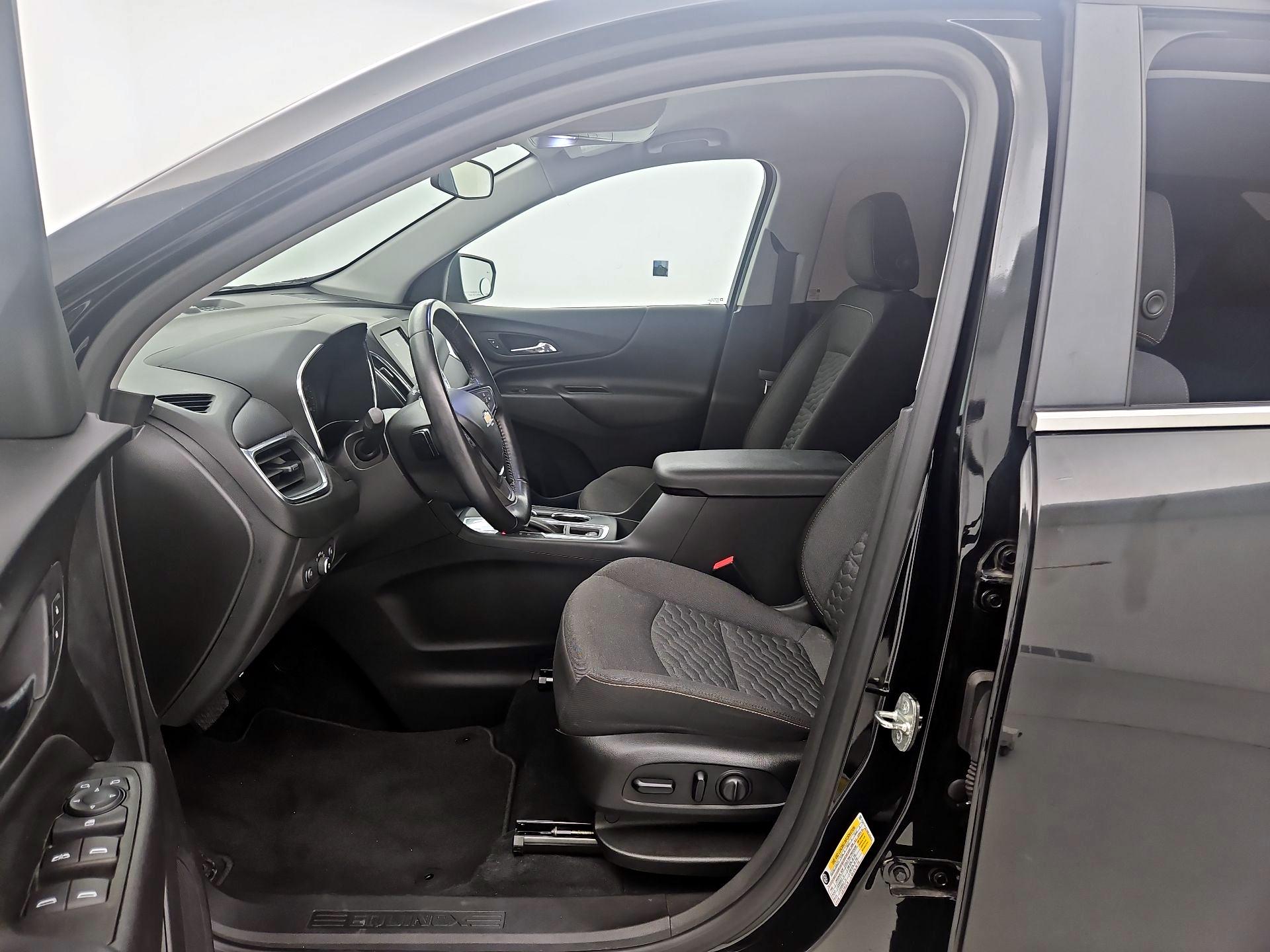 Thumbnail: 2021 Chevrolet Equinox - 11