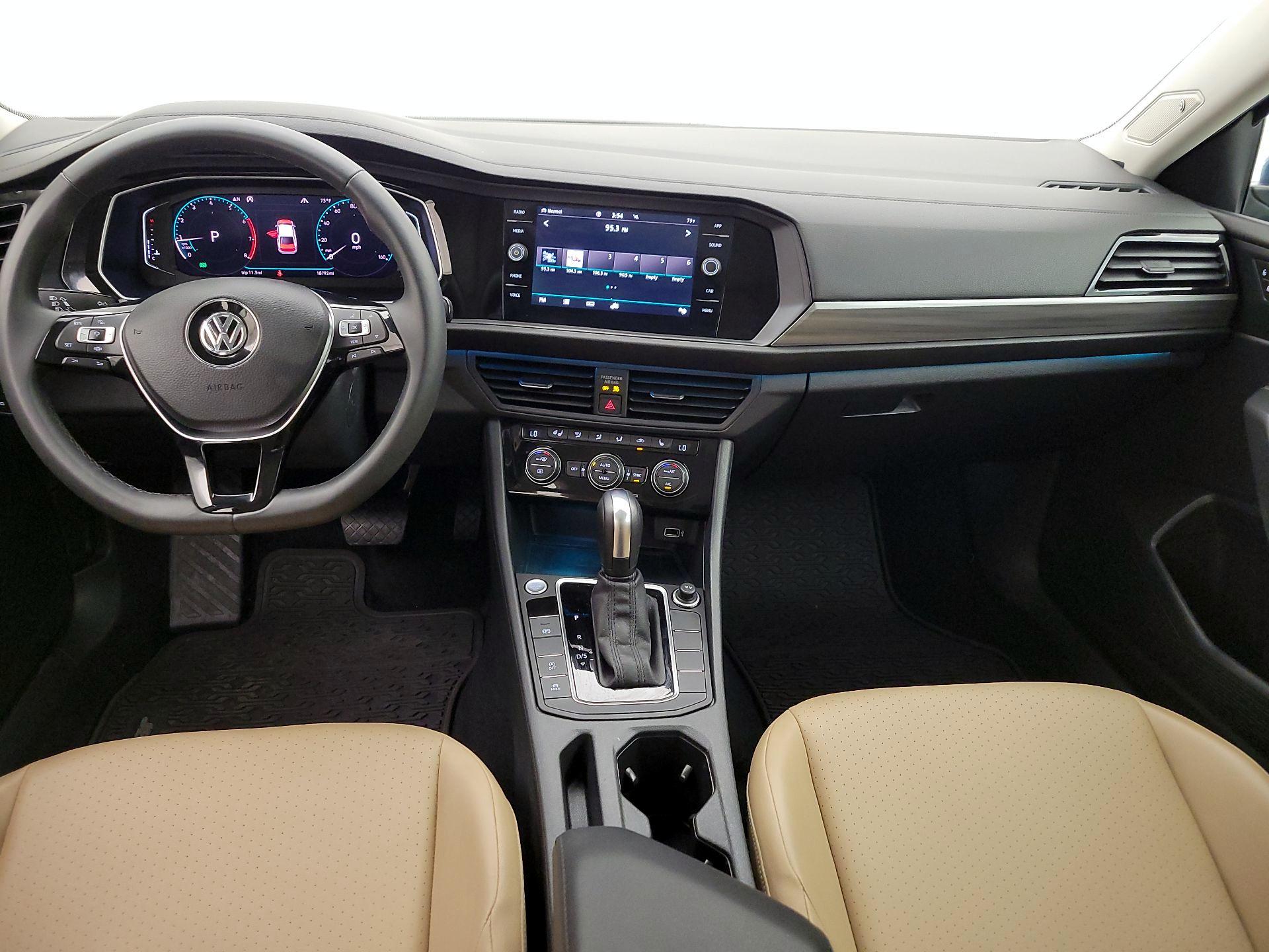 Thumbnail: 2020 Volkswagen Jetta - 9