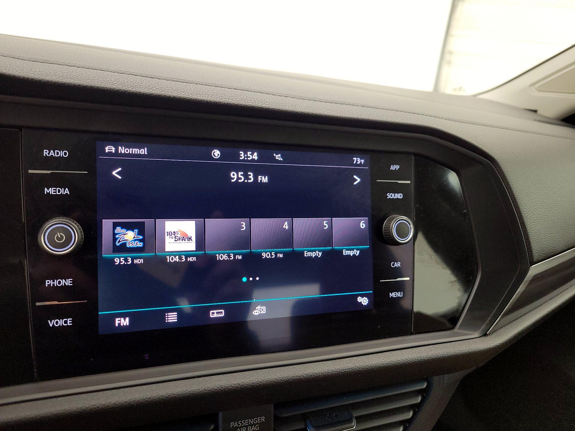 Thumbnail: 2020 Volkswagen Jetta - 13