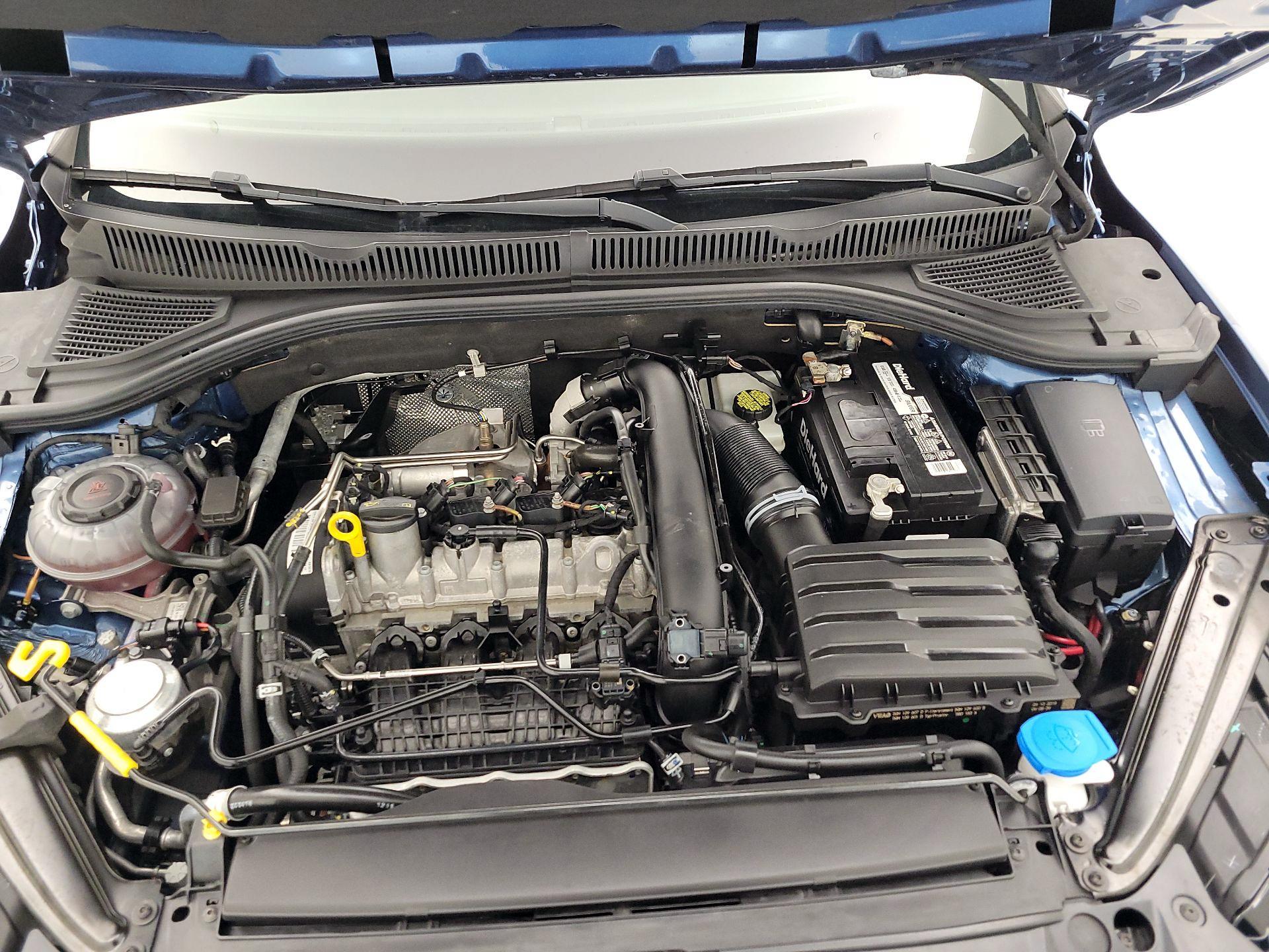 Thumbnail: 2020 Volkswagen Jetta - 17