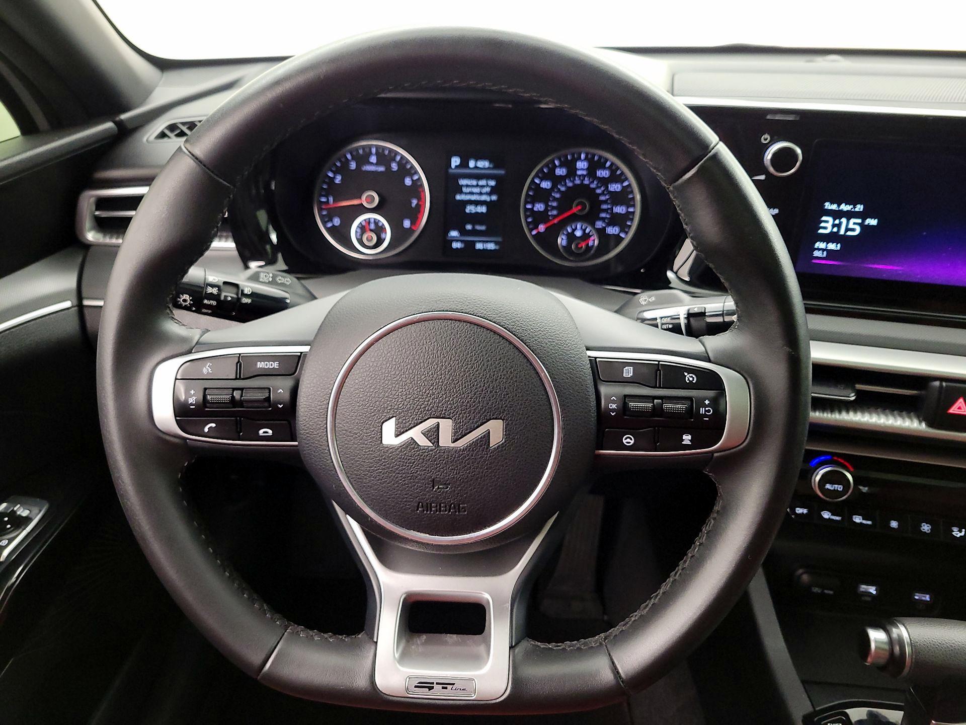 Thumbnail: 2023 Kia K5 - 10