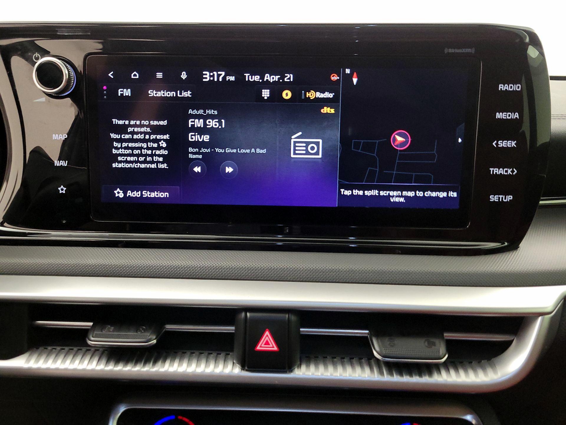Thumbnail: 2023 Kia K5 - 16