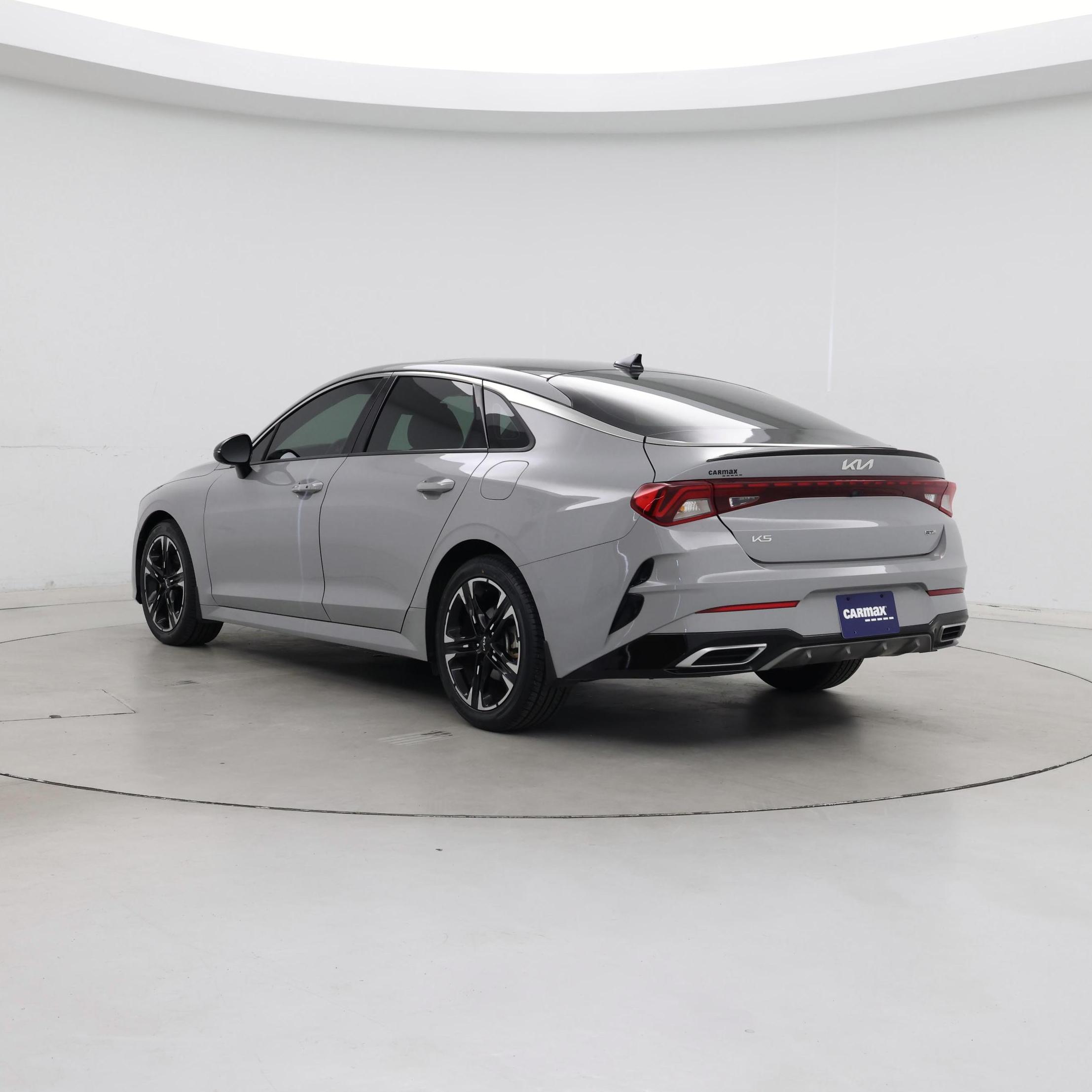 Thumbnail: 2023 Kia K5 - 2