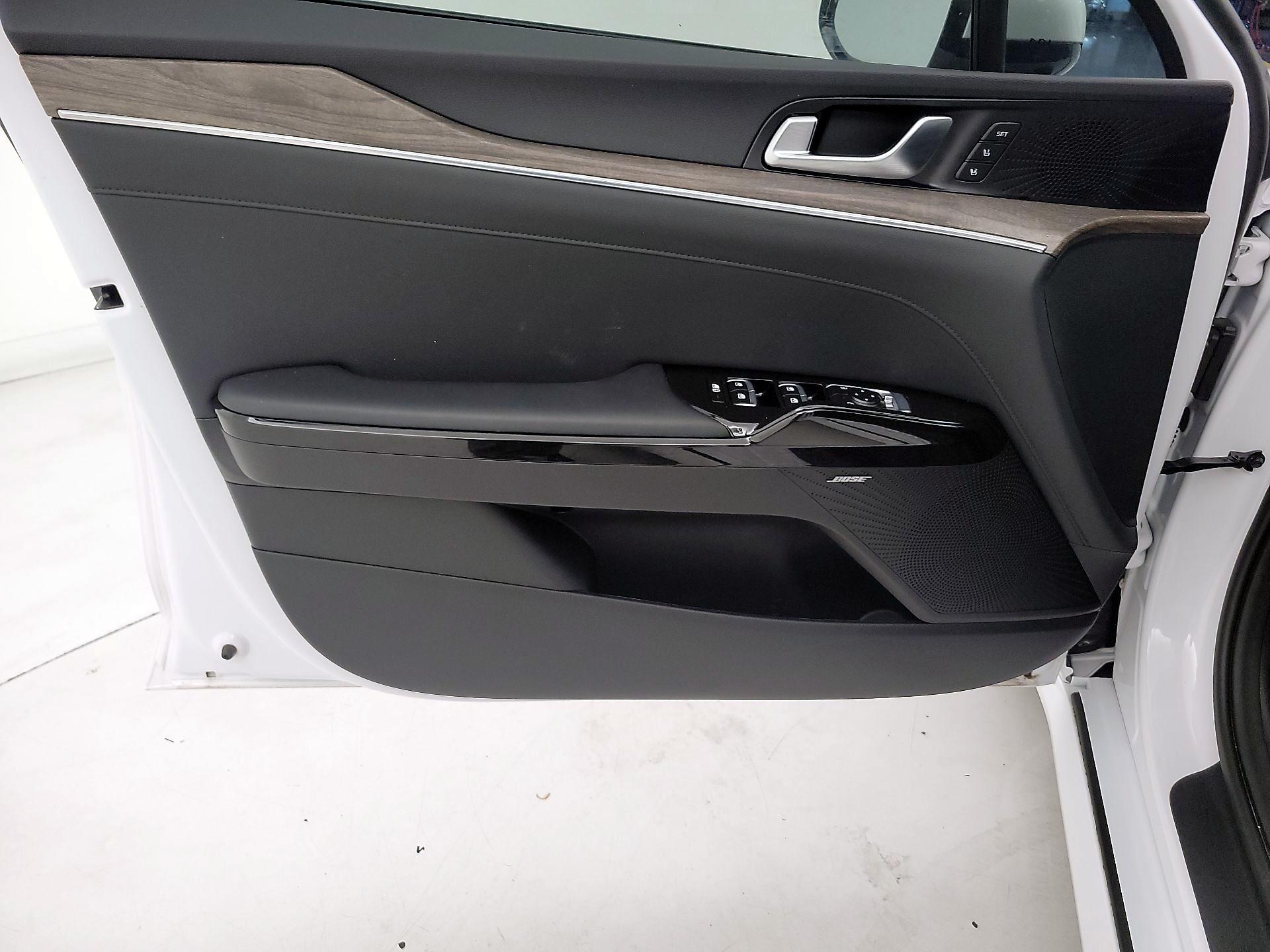 Thumbnail: 2024 Kia K5 - 12