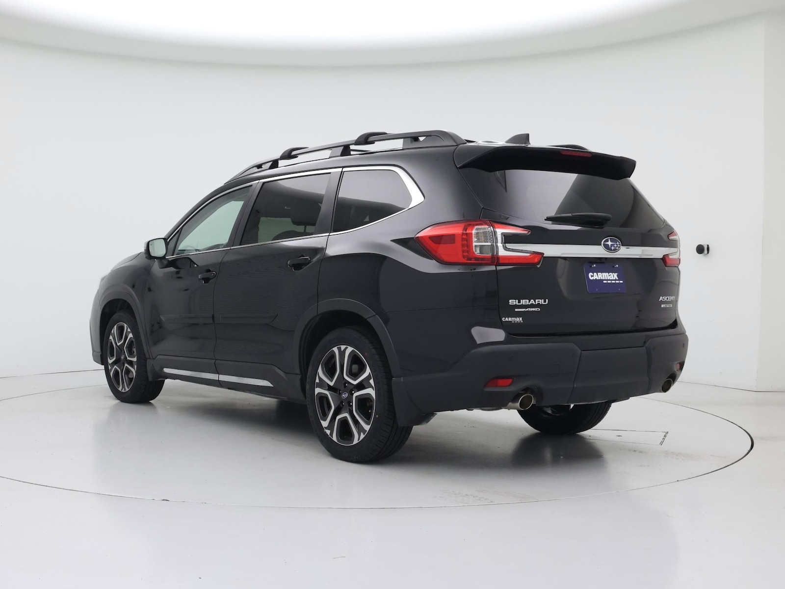 2023 Subaru Ascent Limited - Photo 3
