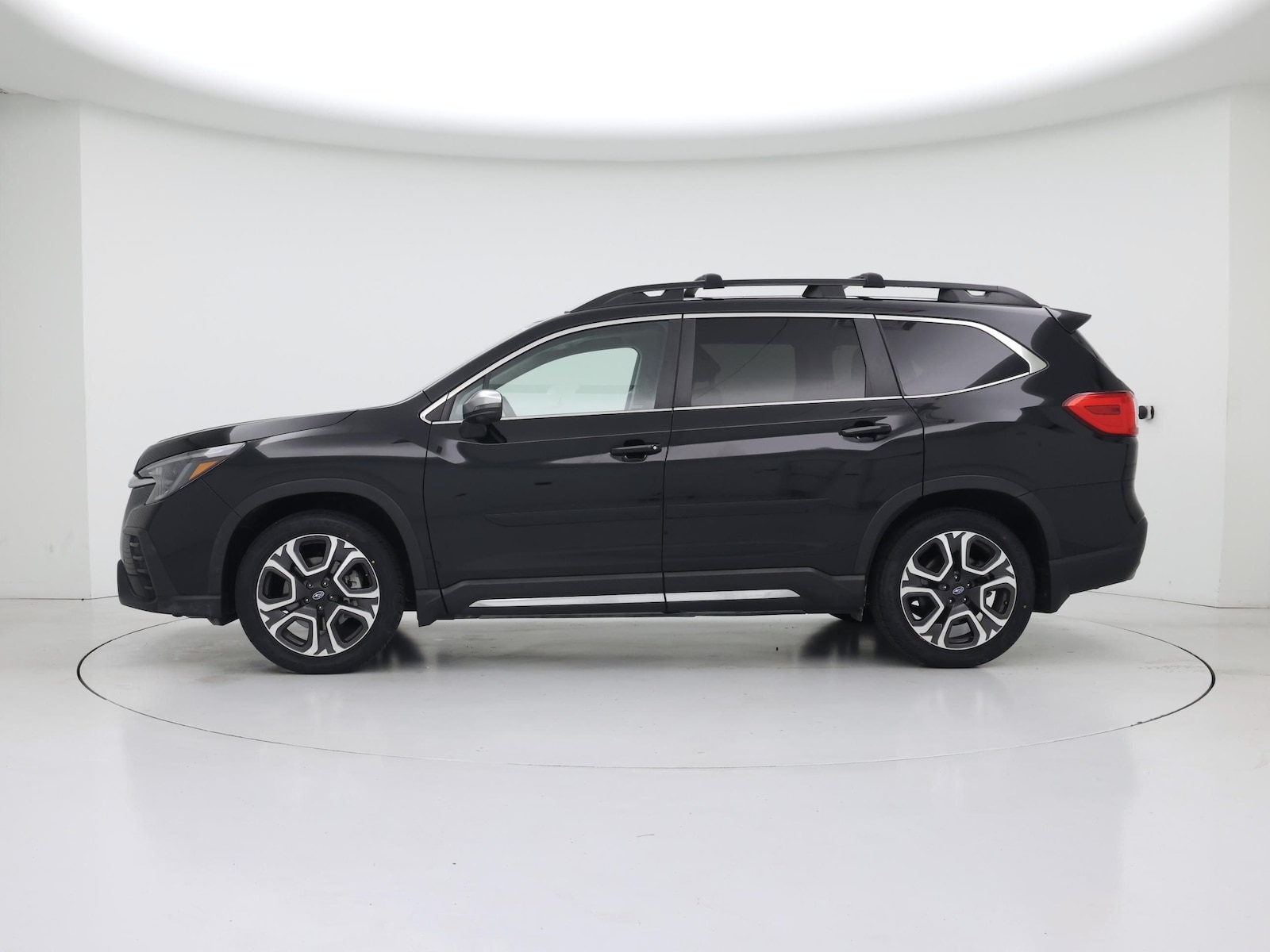 2023 Subaru Ascent Limited - Photo 4