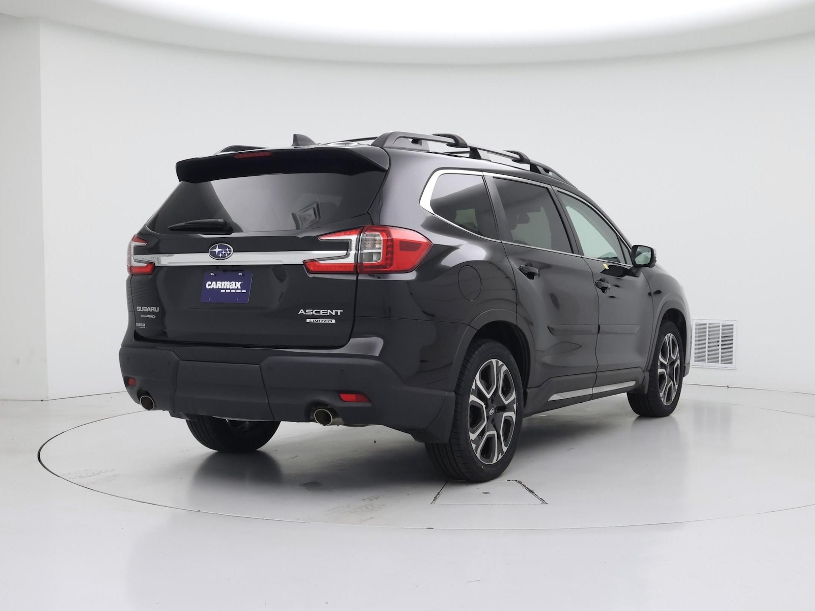 2023 Subaru Ascent Limited - Photo 9