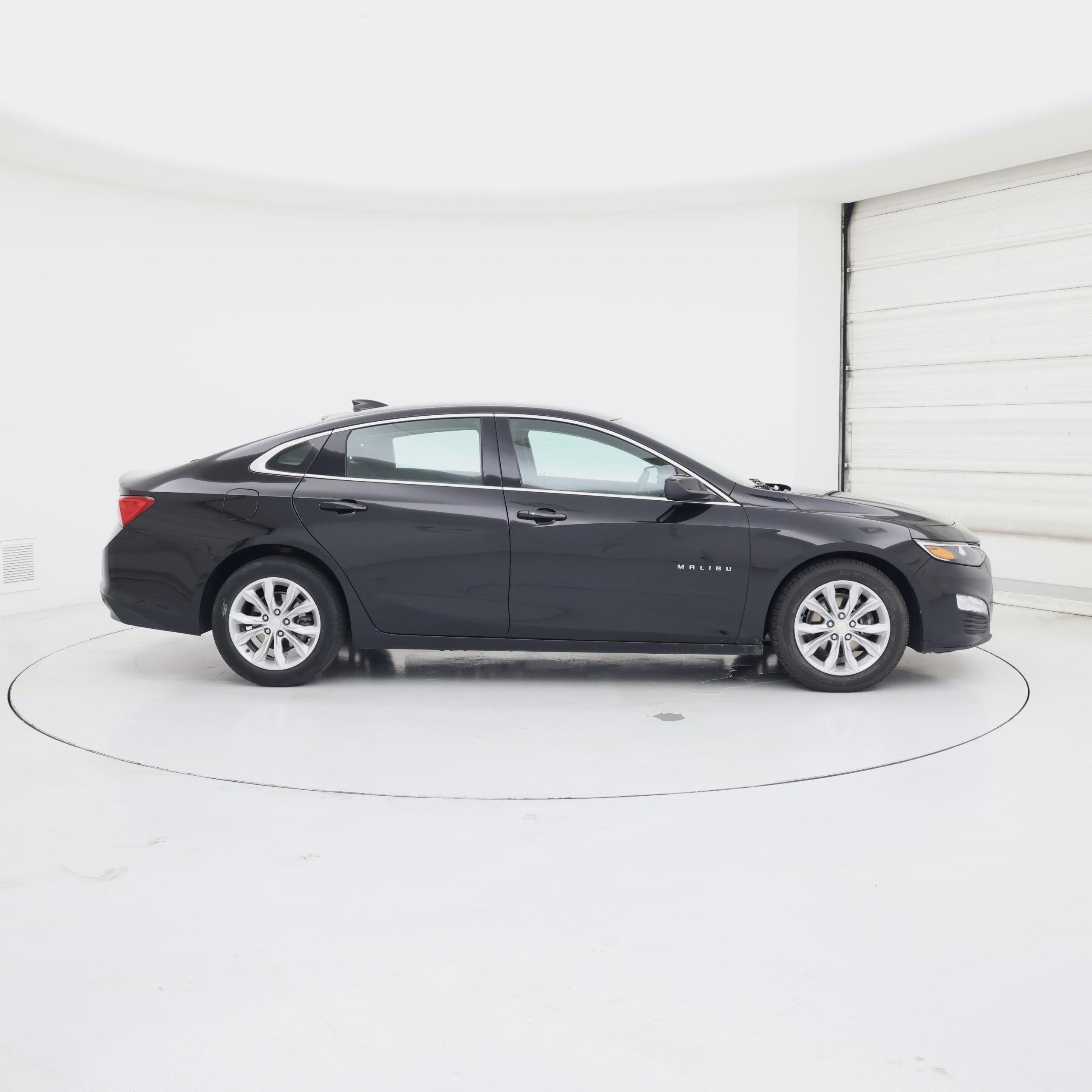Thumbnail: 2023 Chevrolet Malibu - 7