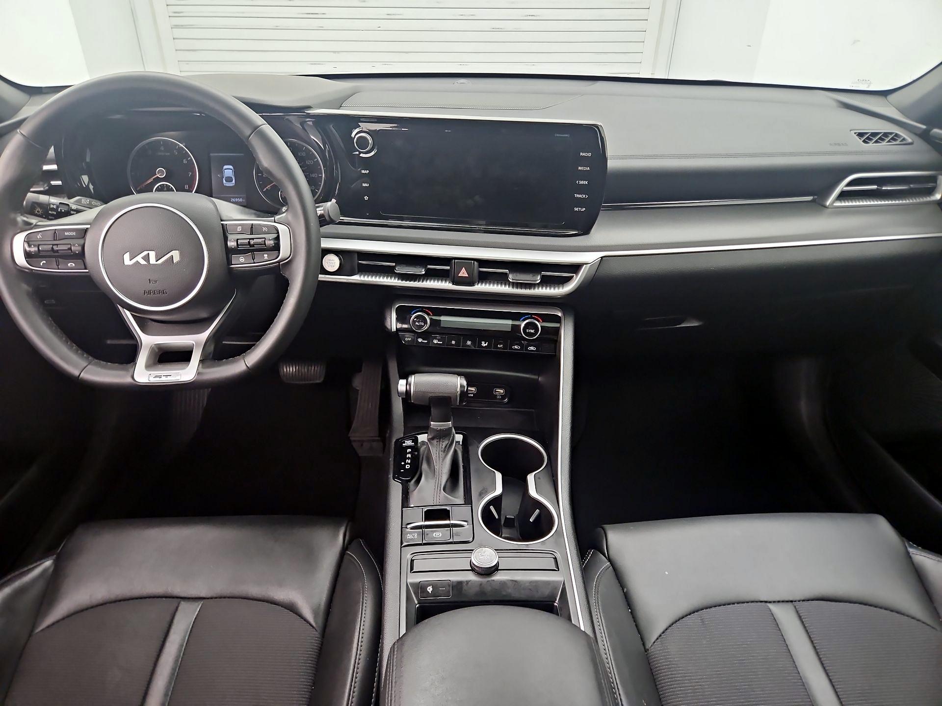 Thumbnail: 2023 Kia K5 - 9