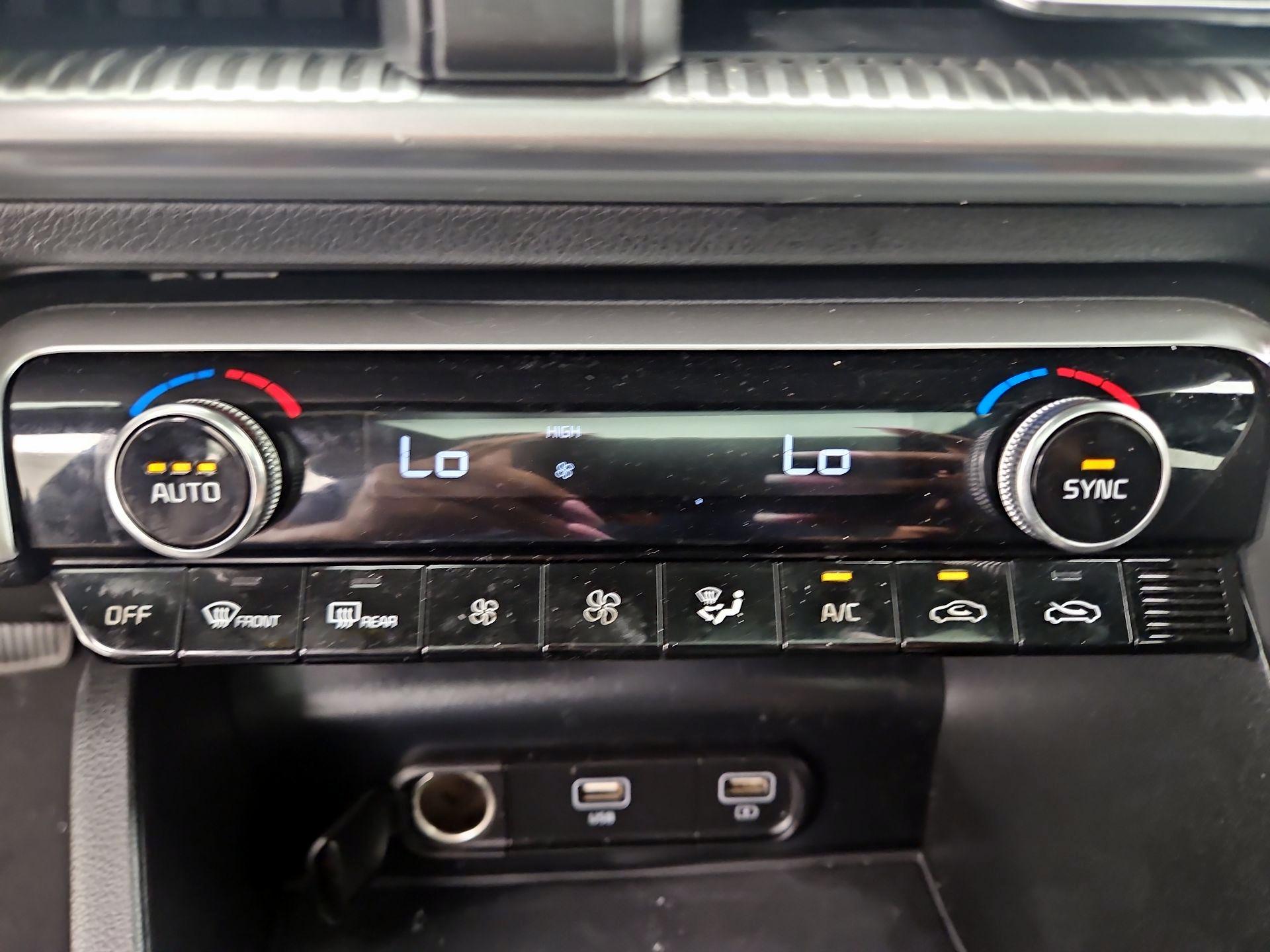 Thumbnail: 2023 Kia K5 - 17