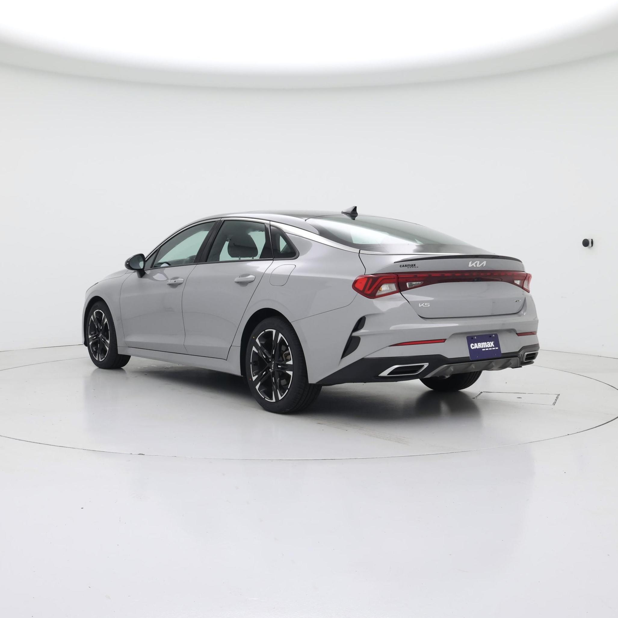 Thumbnail: 2023 Kia K5 - 2