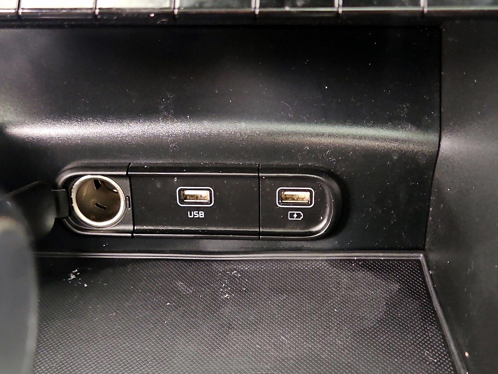 Thumbnail: 2023 Kia K5 - 19