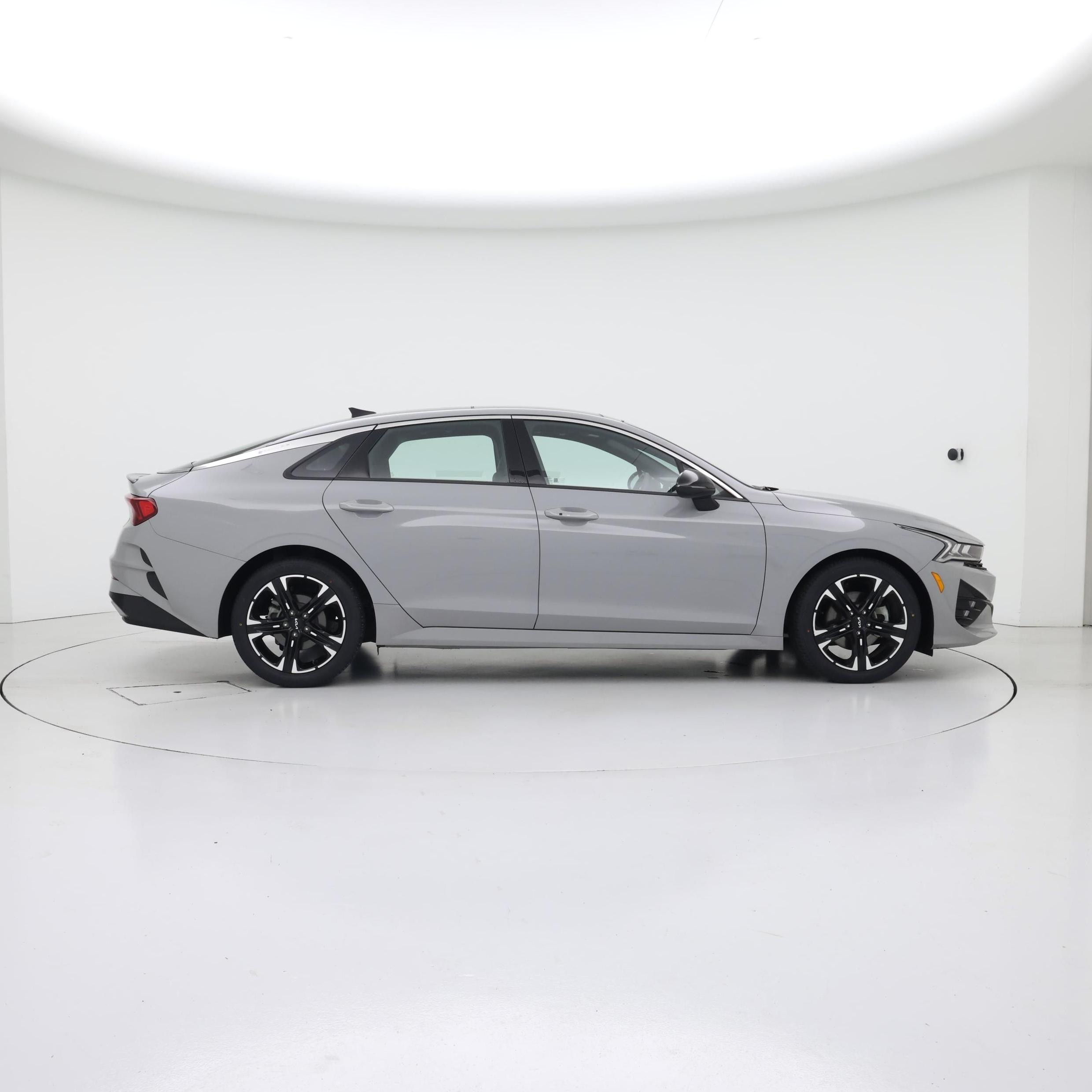 Thumbnail: 2023 Kia K5 - 7