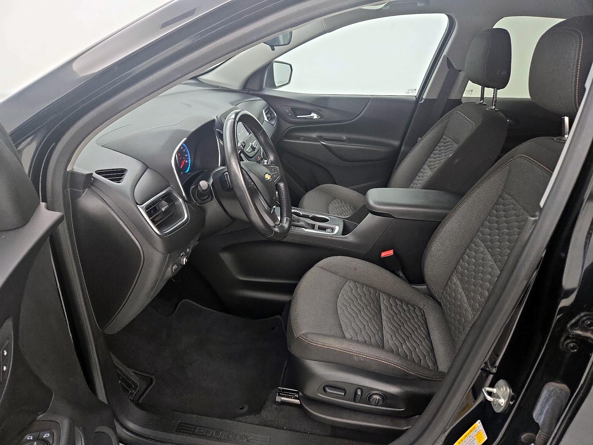 Thumbnail: 2021 Chevrolet Equinox - 11