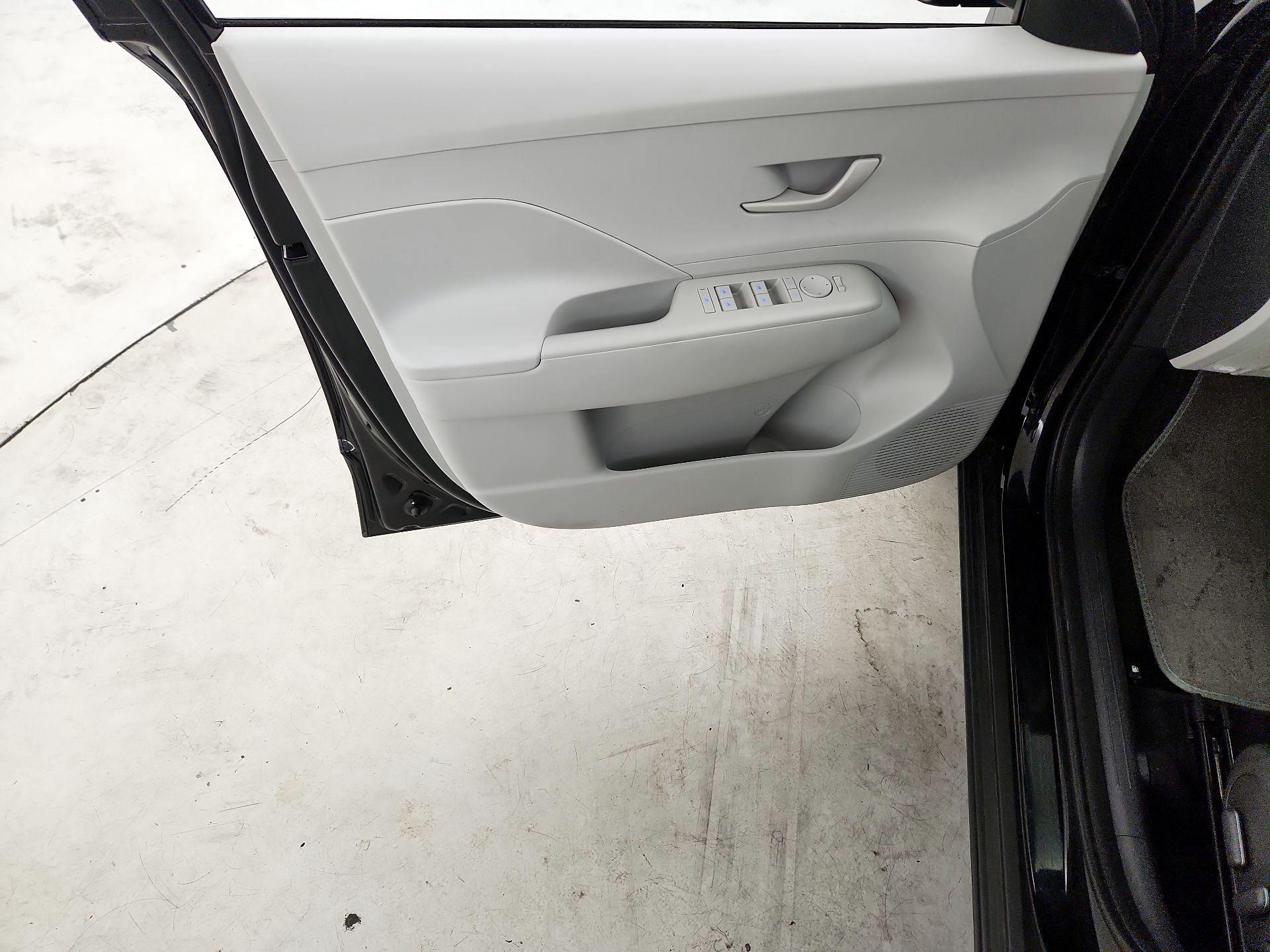 Thumbnail: 2025 Hyundai Kona - 12