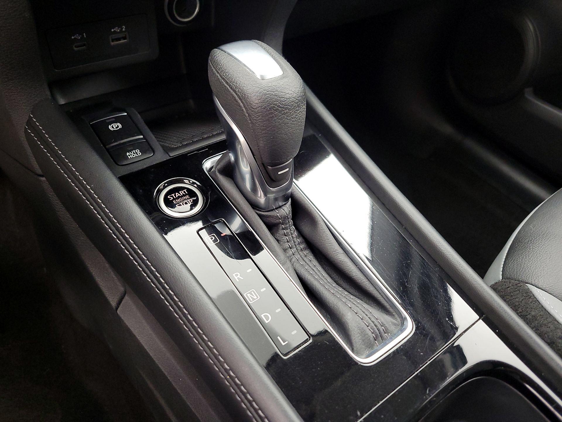 Thumbnail: 2023 Nissan Kicks - 17