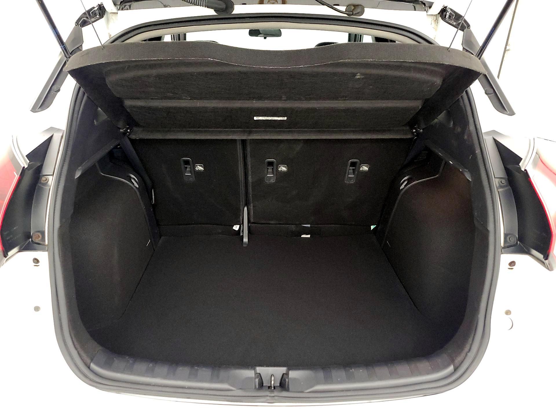 Thumbnail: 2023 Nissan Kicks - 20