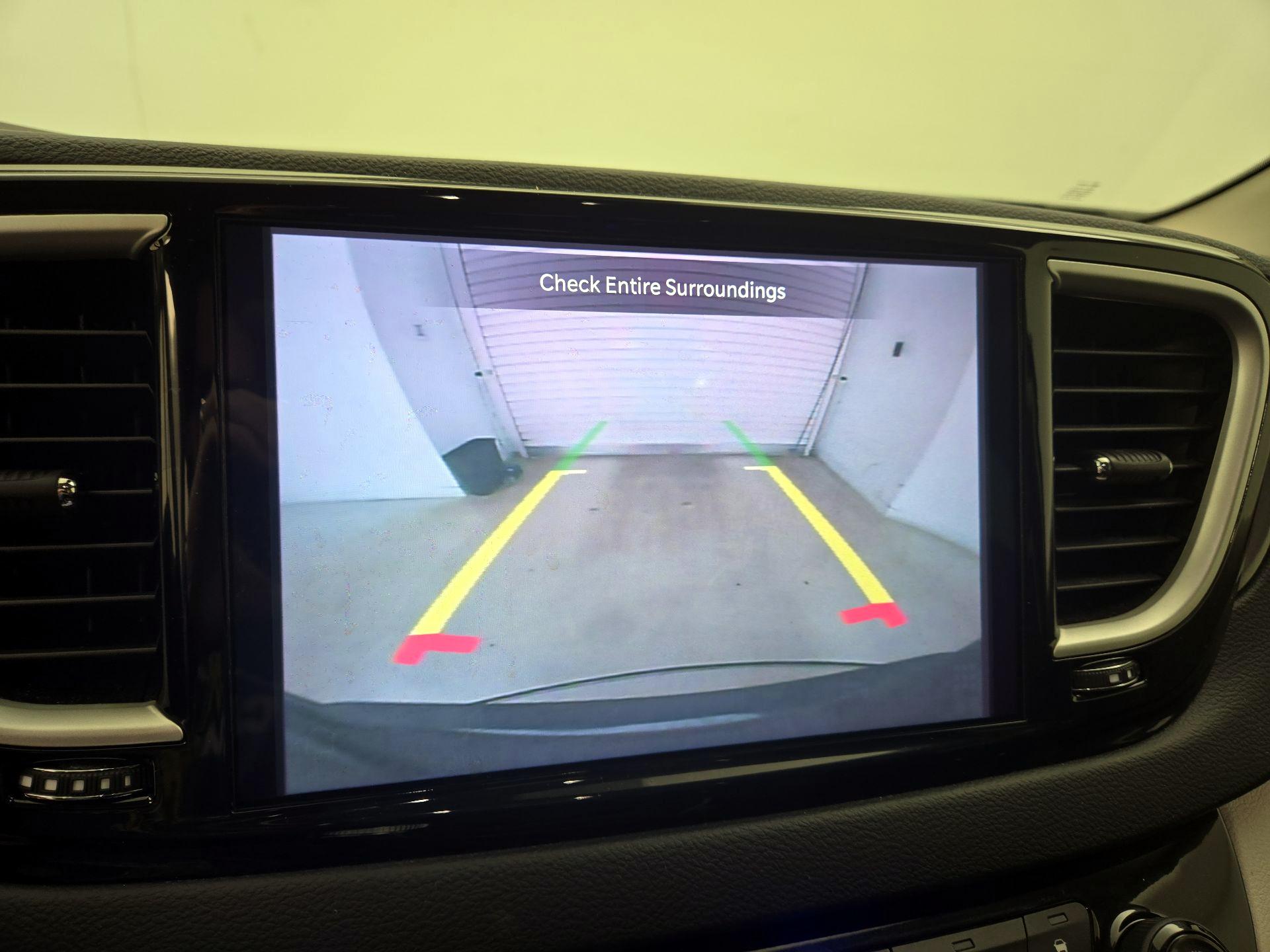 Thumbnail: 2023 Chrysler Pacifica - 14