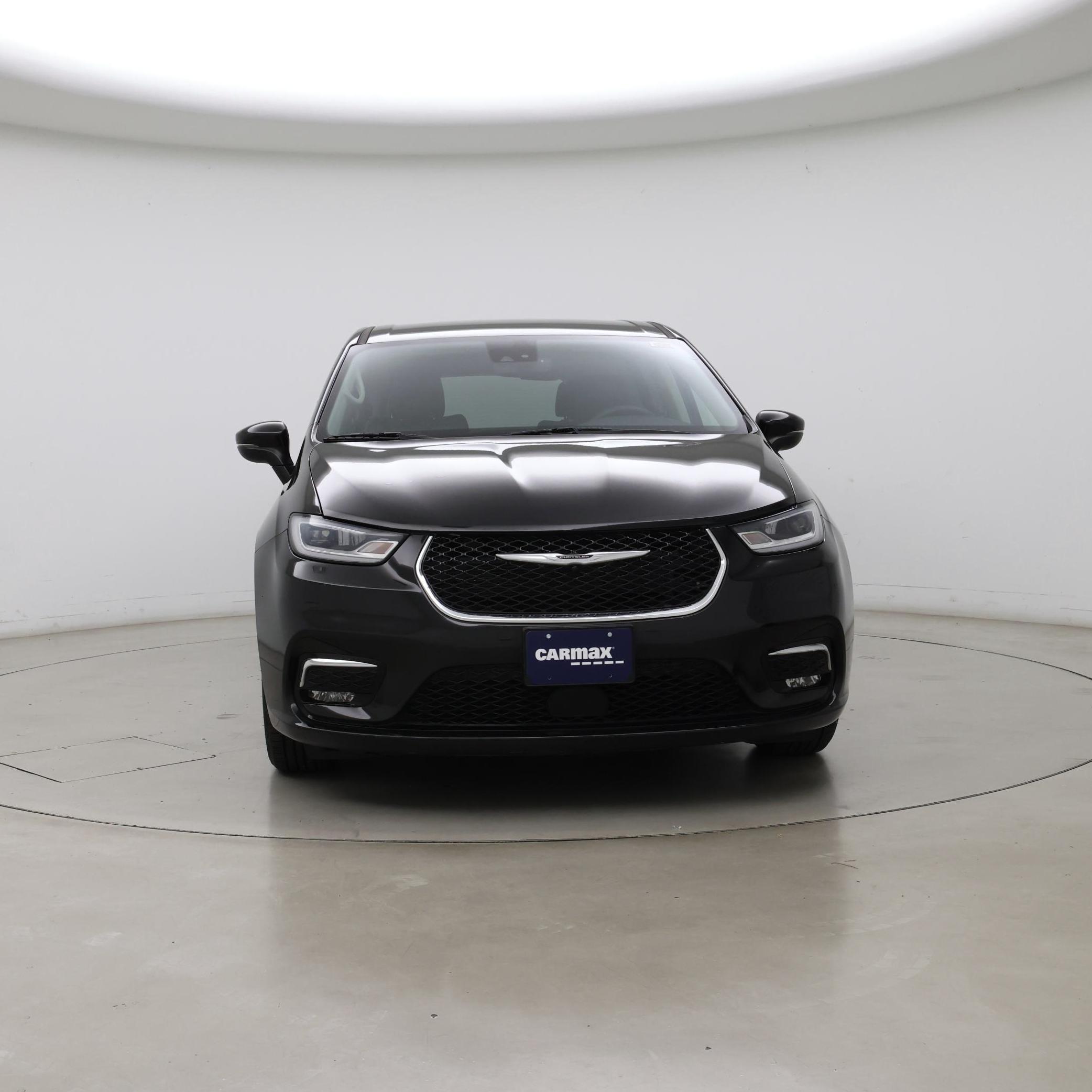 Thumbnail: 2023 Chrysler Pacifica - 5