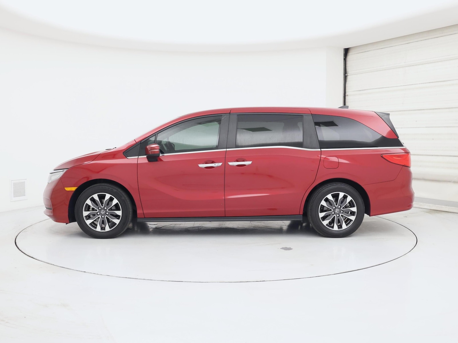 2024 Honda Odyssey EX-L - Photo 4
