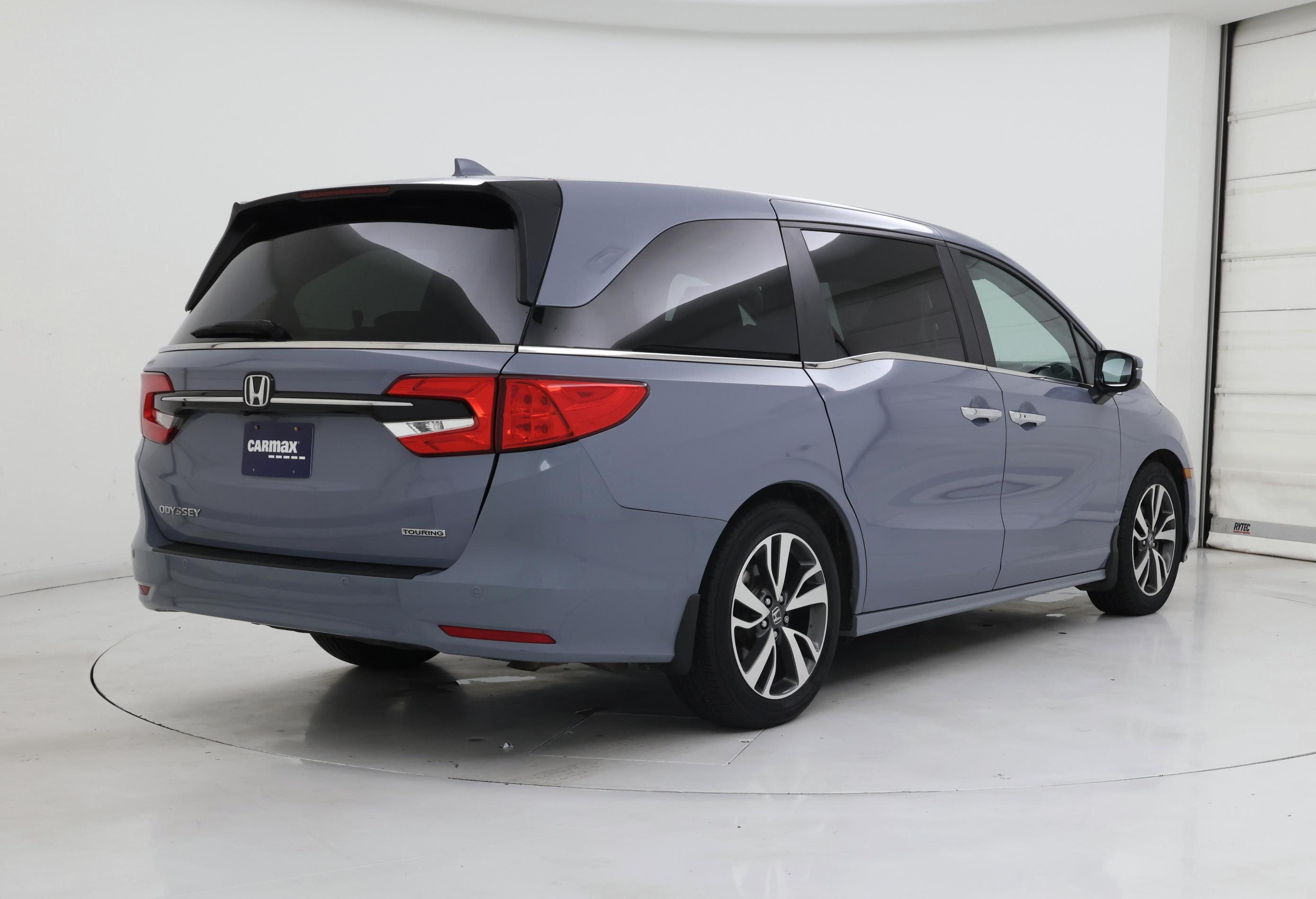 Thumbnail: 2023 Honda Odyssey - 8