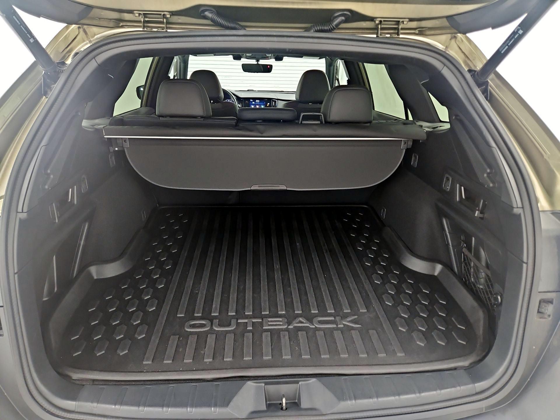 Thumbnail: 2022 Subaru Outback - 20