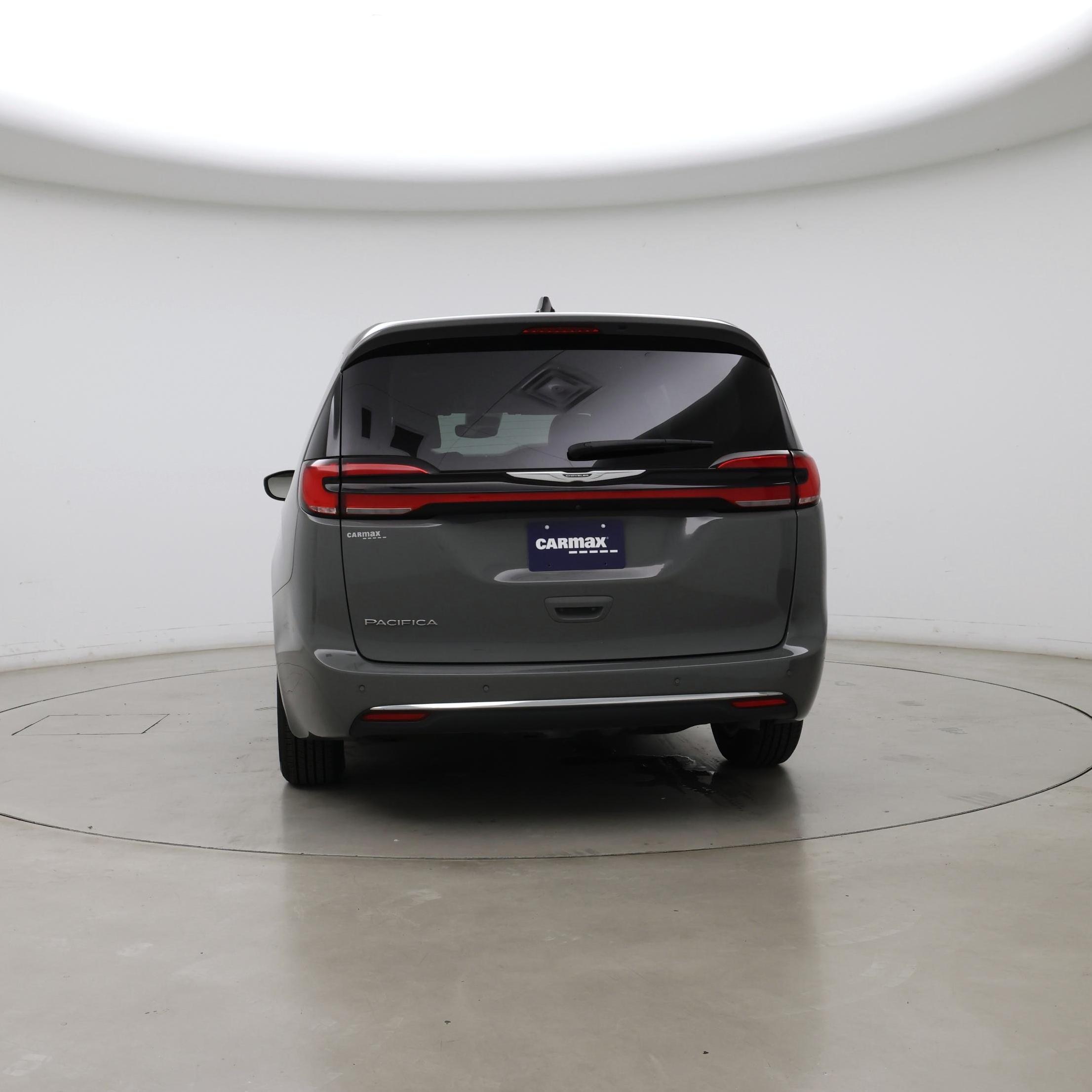 Thumbnail: 2023 Chrysler Pacifica - 6