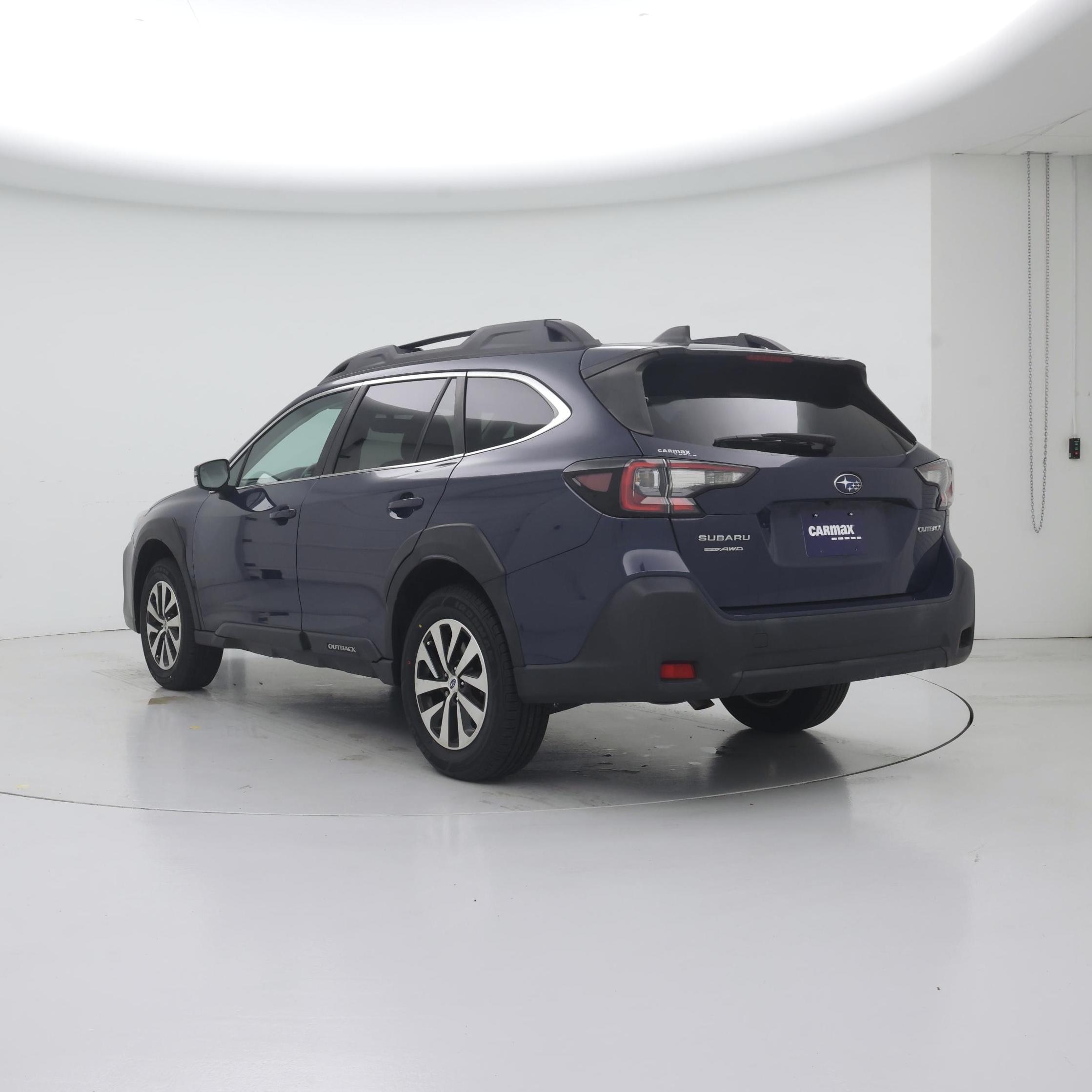 Thumbnail: 2023 Subaru Outback - 2