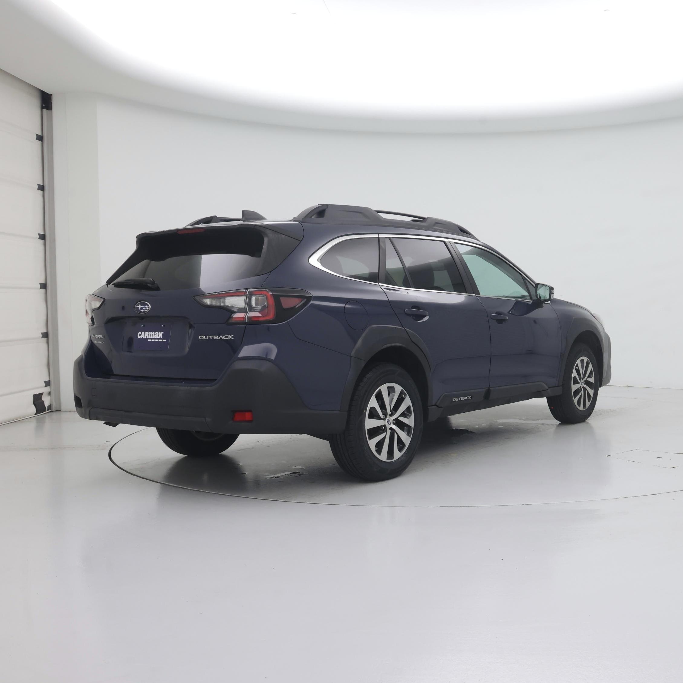 Thumbnail: 2023 Subaru Outback - 8
