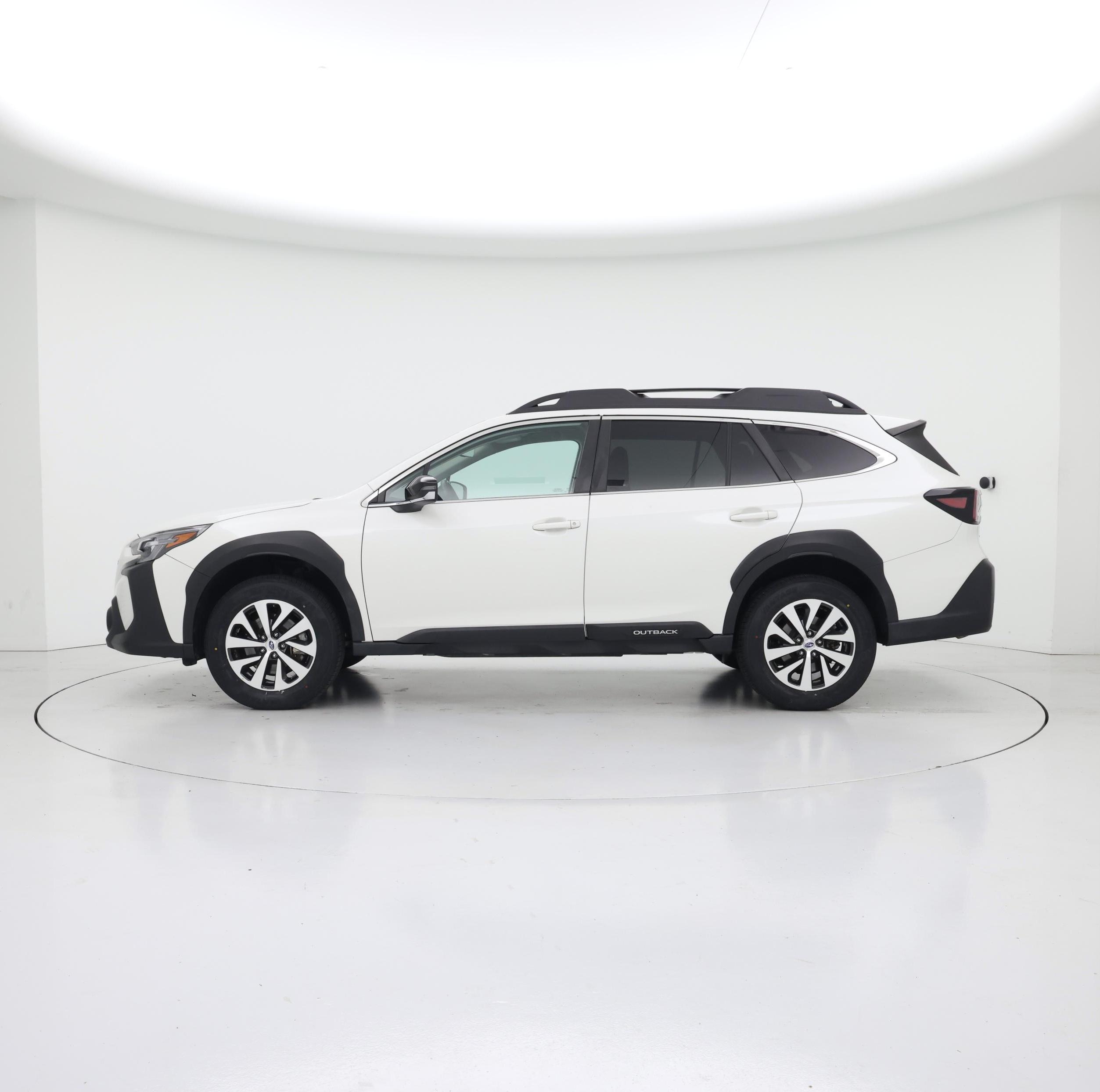Thumbnail: 2023 Subaru Outback - 3