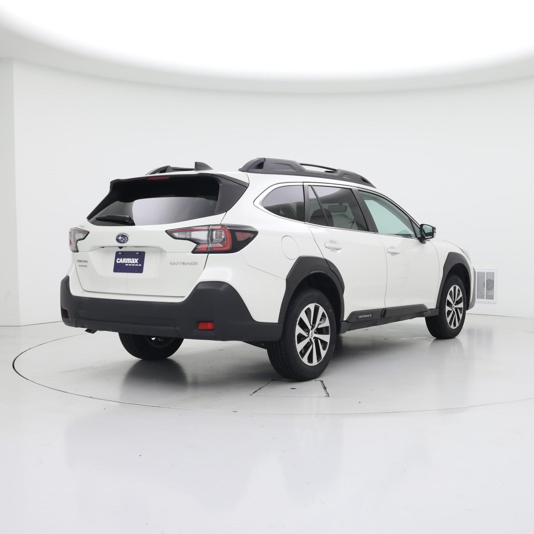 Thumbnail: 2023 Subaru Outback - 8