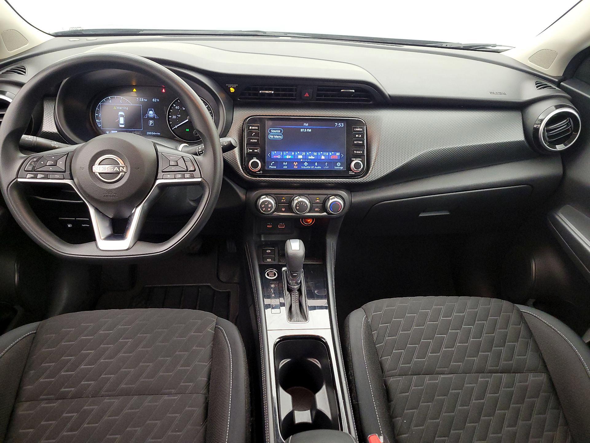 Thumbnail: 2023 Nissan Kicks - 9