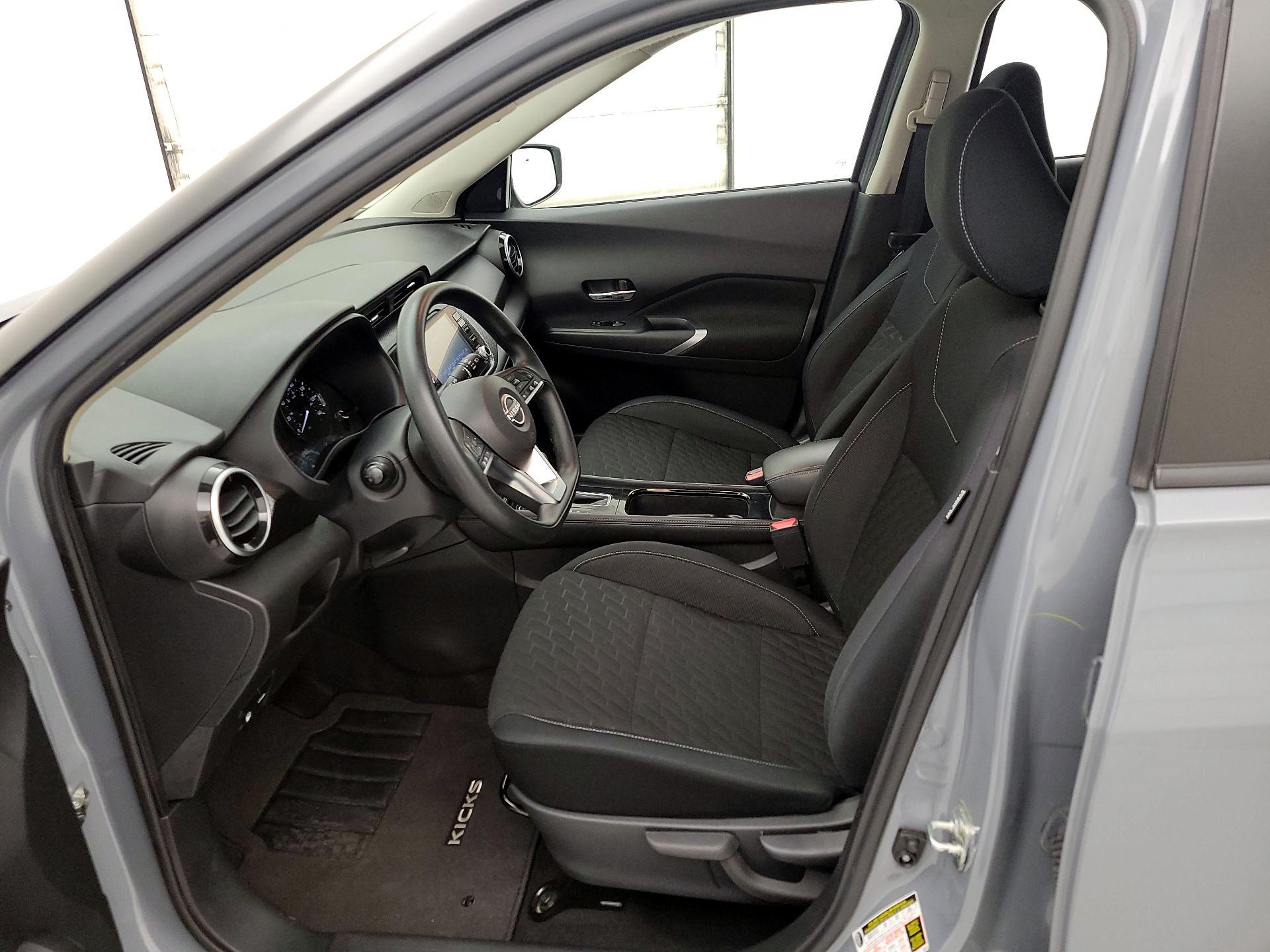 Thumbnail: 2023 Nissan Kicks - 11