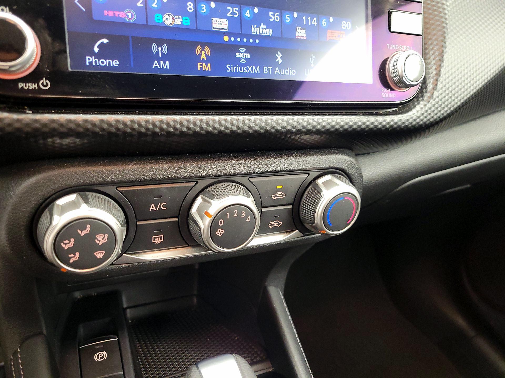 Thumbnail: 2023 Nissan Kicks - 14